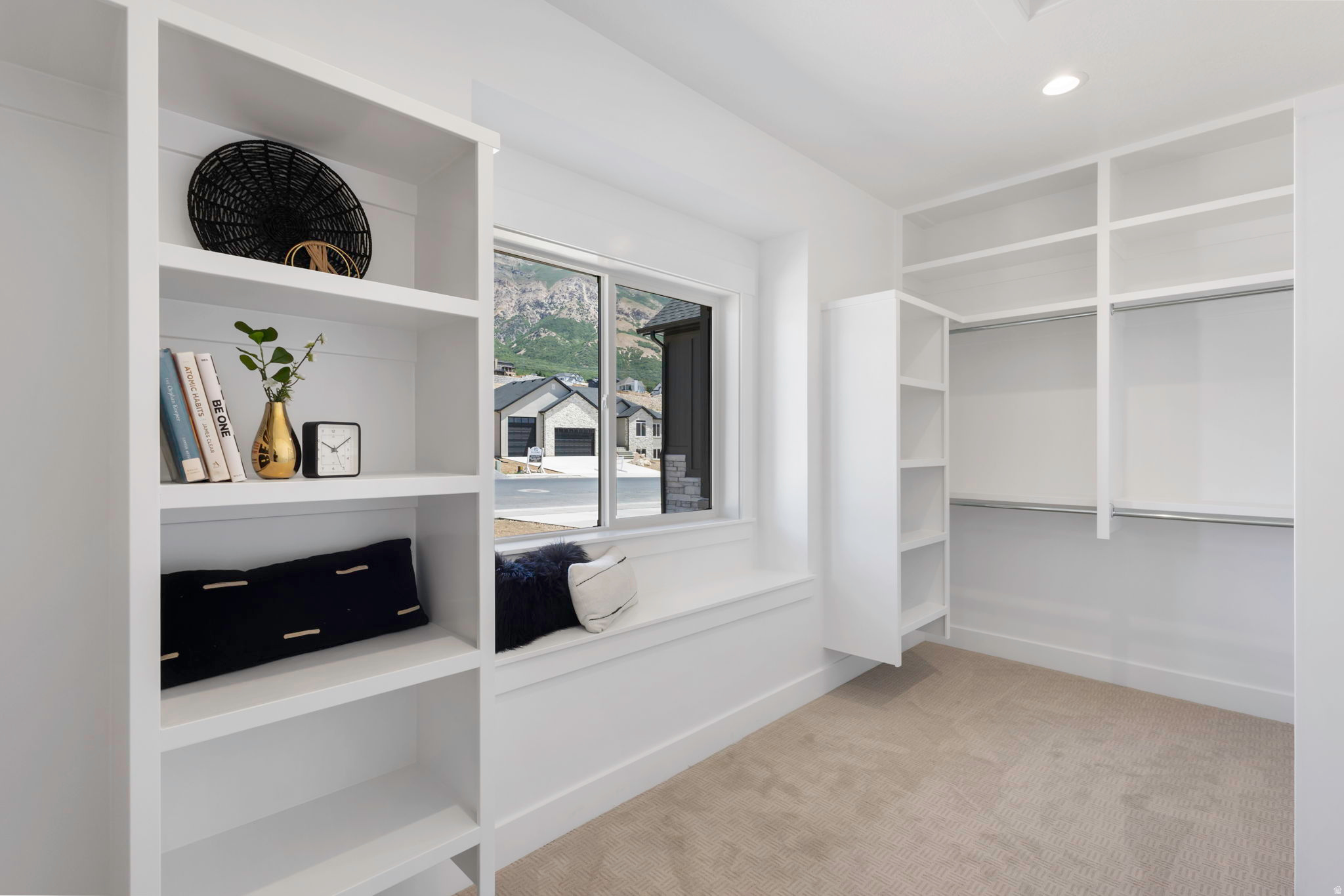 NORTHVIEW ESTATES - Residential