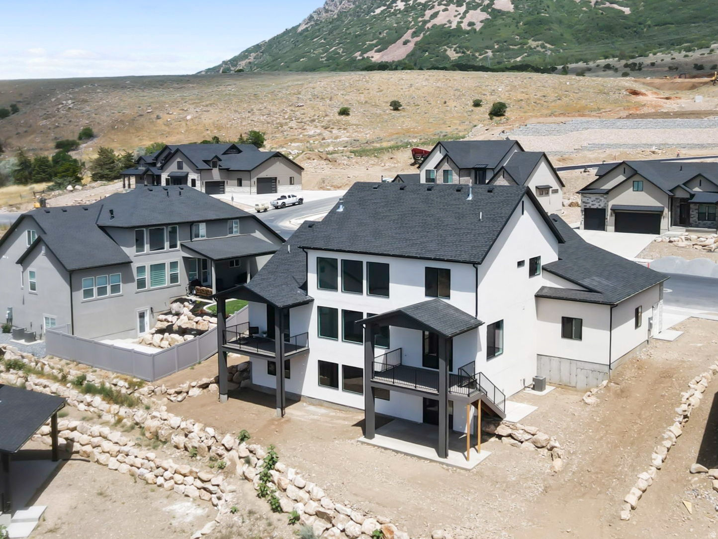 NORTHVIEW ESTATES - Residential