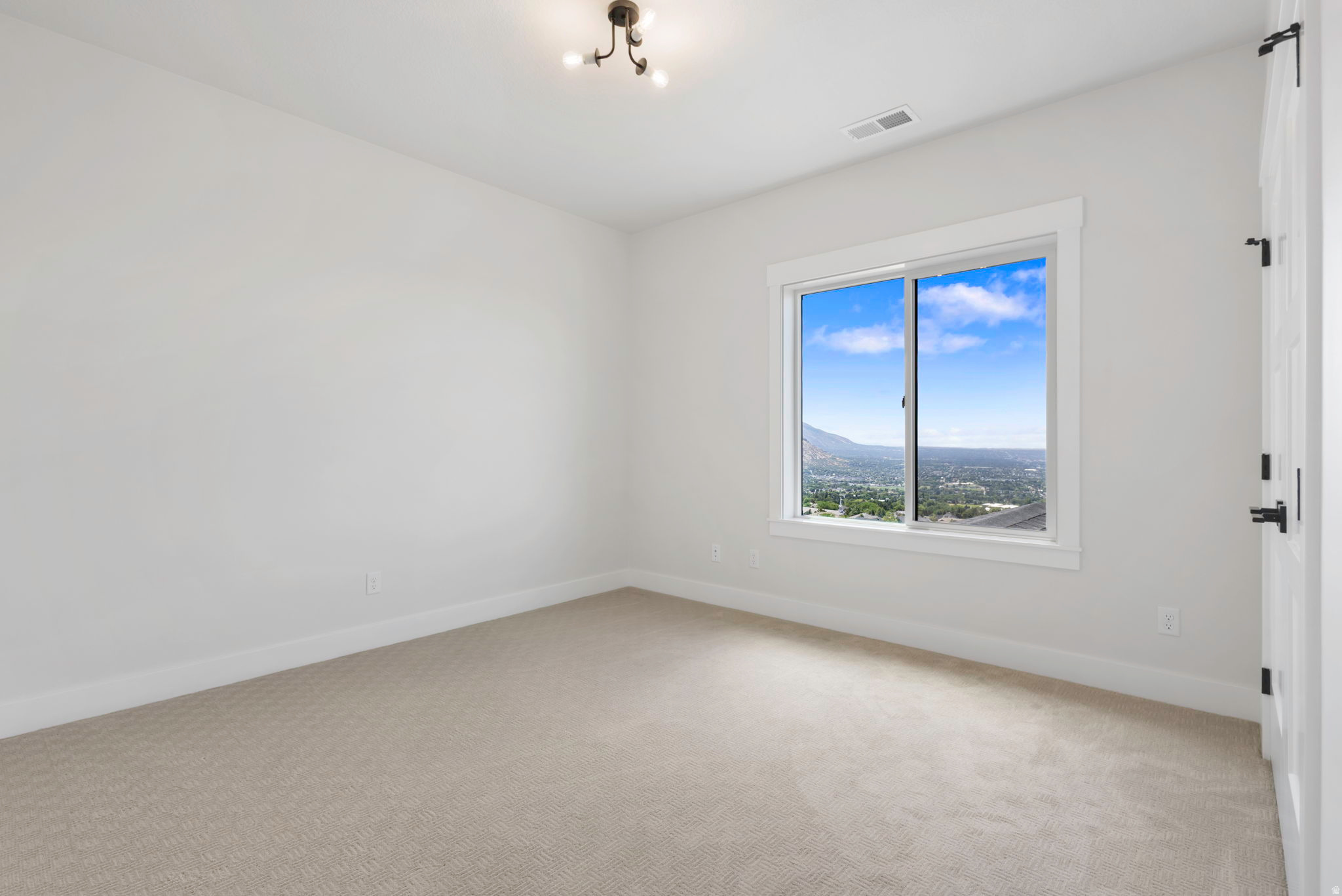NORTHVIEW ESTATES - Residential