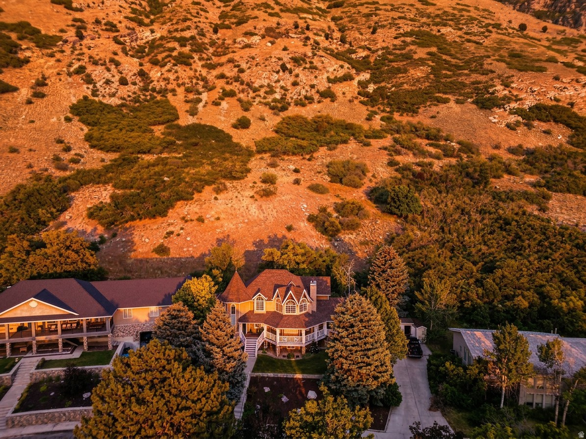 SHERWOOD HILLS - Residential