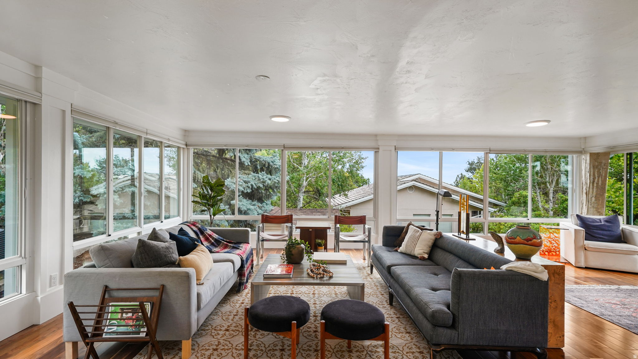 SHERWOOD HILLS - Residential