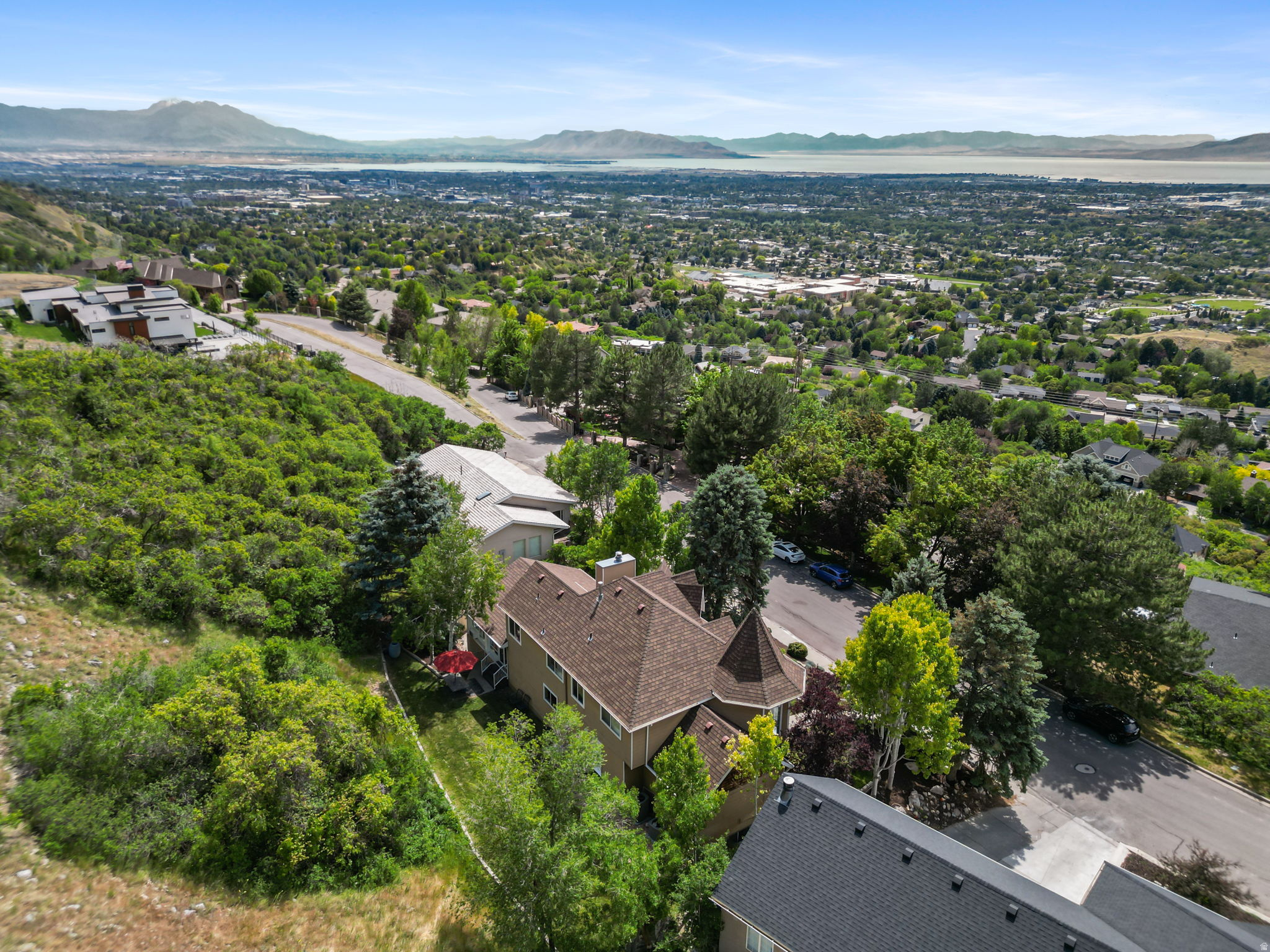 SHERWOOD HILLS - Residential