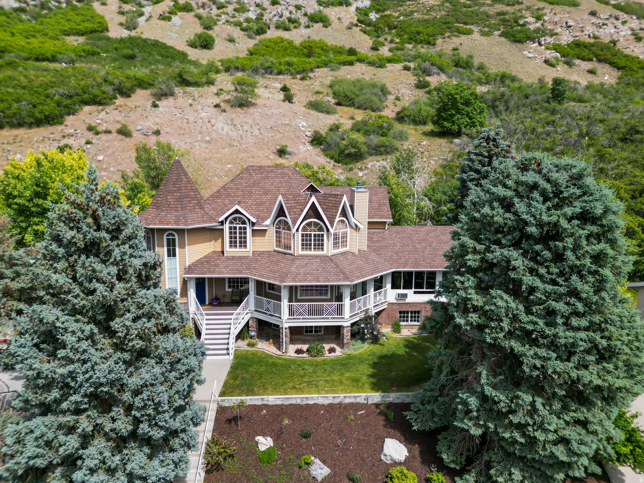SHERWOOD HILLS - Residential