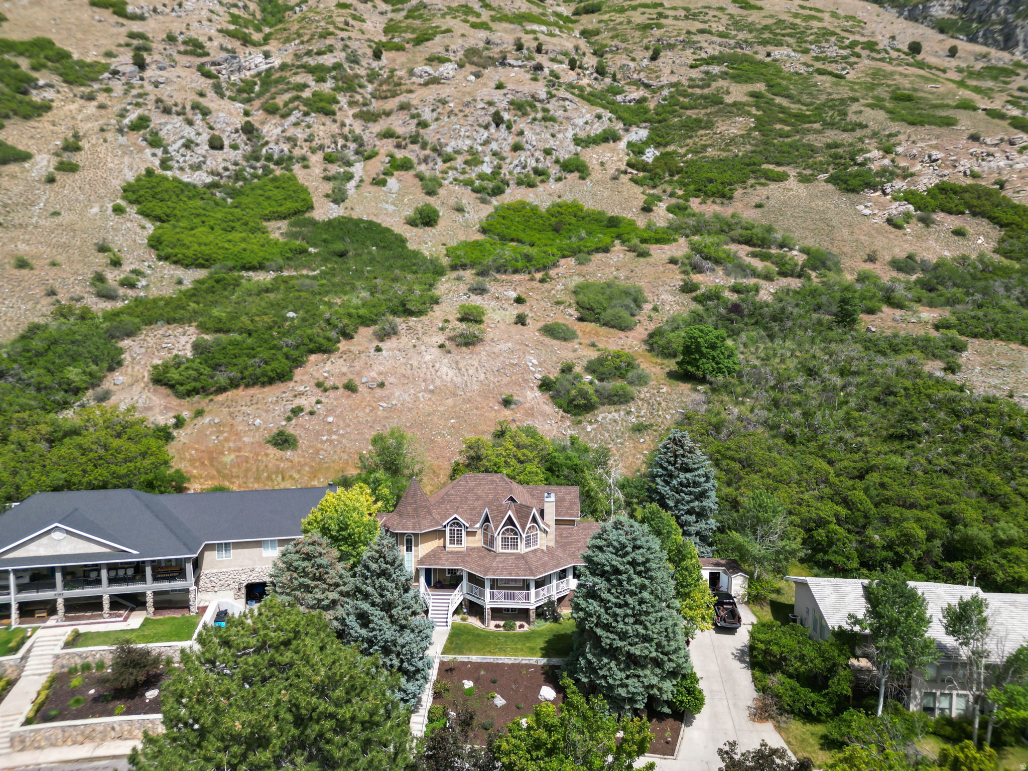 SHERWOOD HILLS - Residential