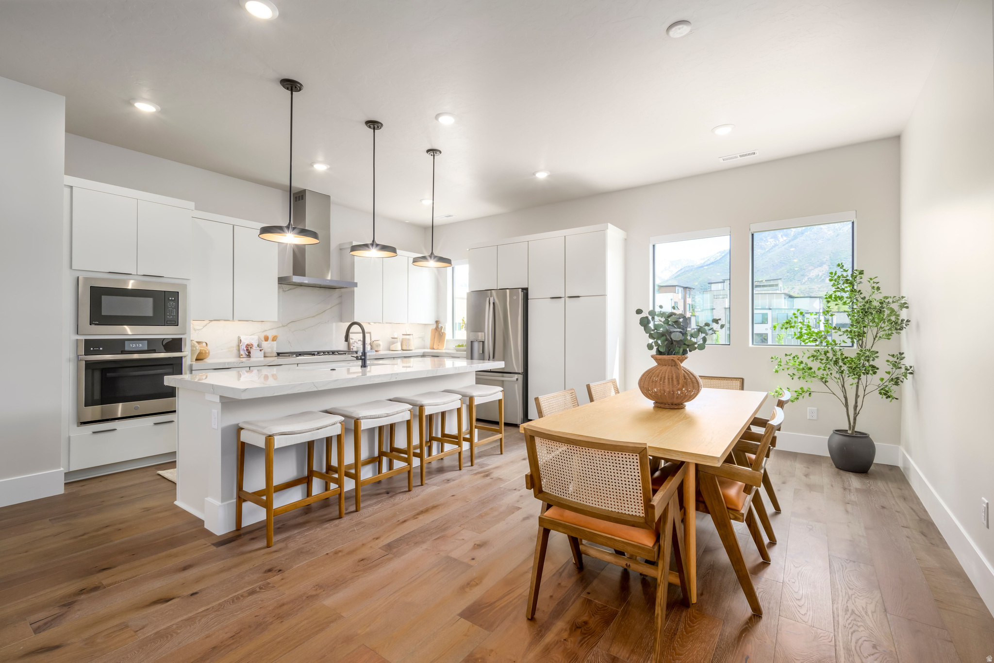 ASPIRE AT HOLLADAY HILLS - Residential