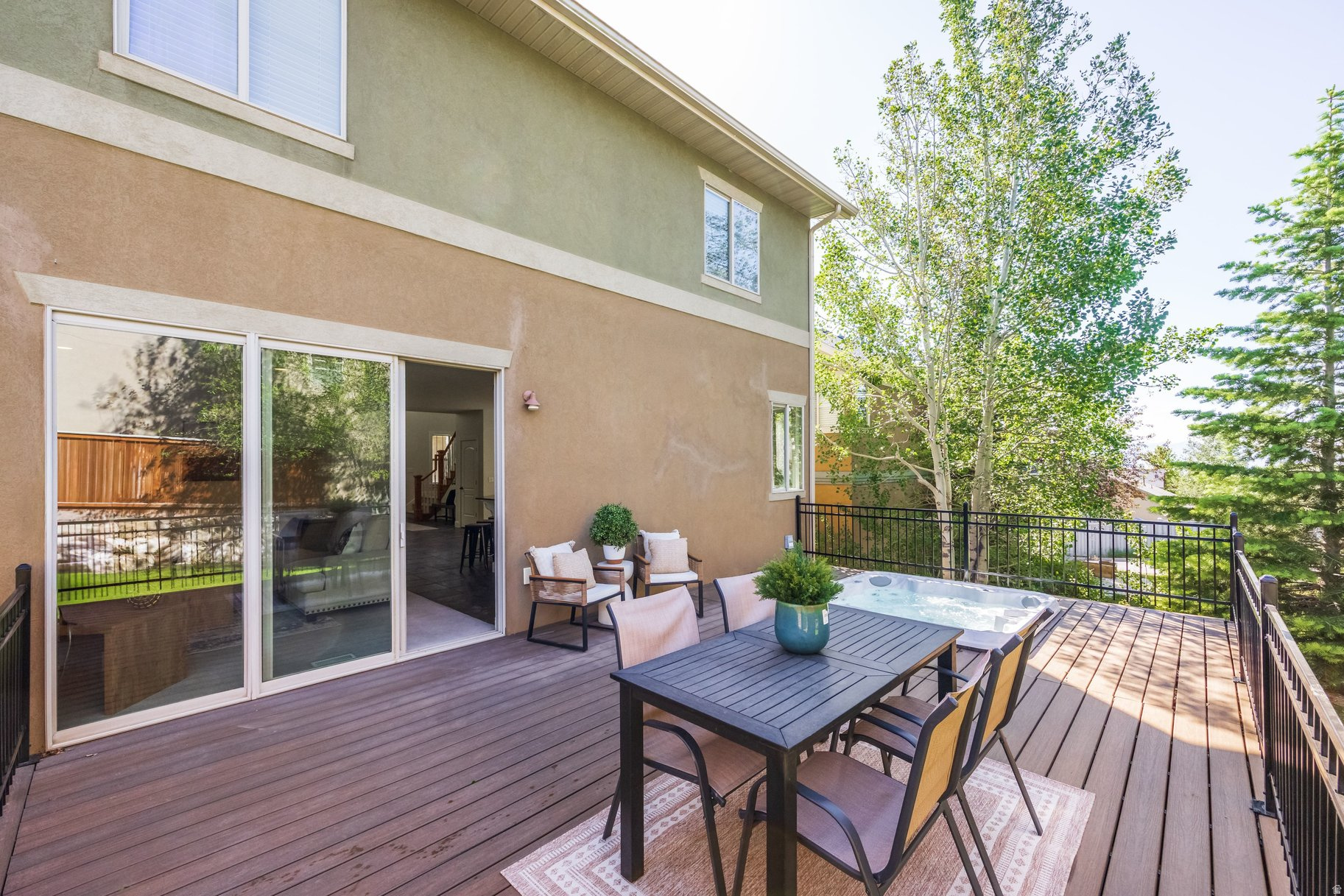 EAGLE CREST NO 1 AT - Residential
