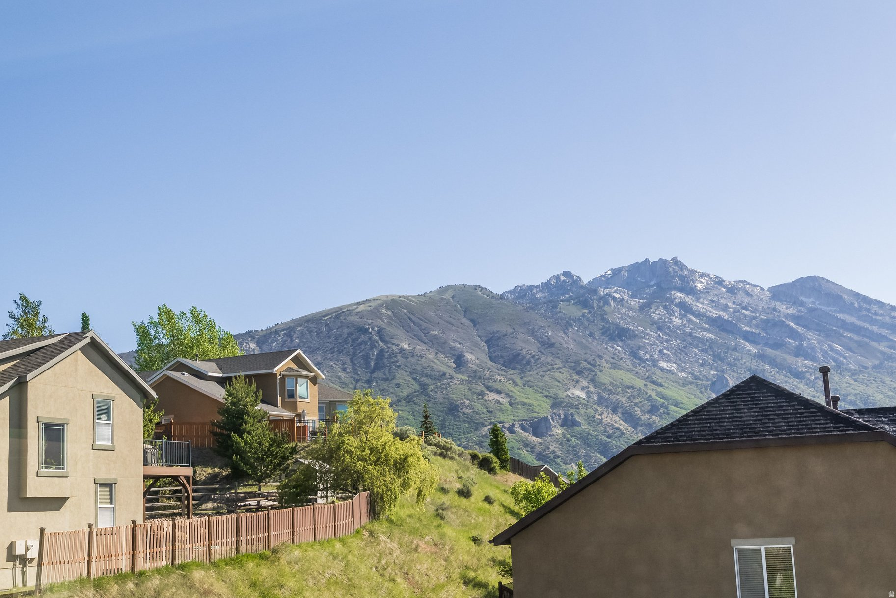 EAGLE CREST NO 1 AT - Residential
