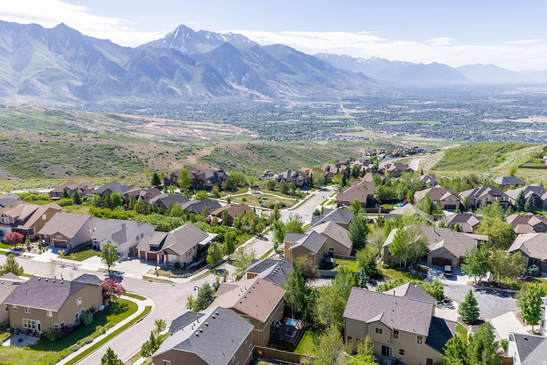 EAGLE CREST NO 1 AT - Residential