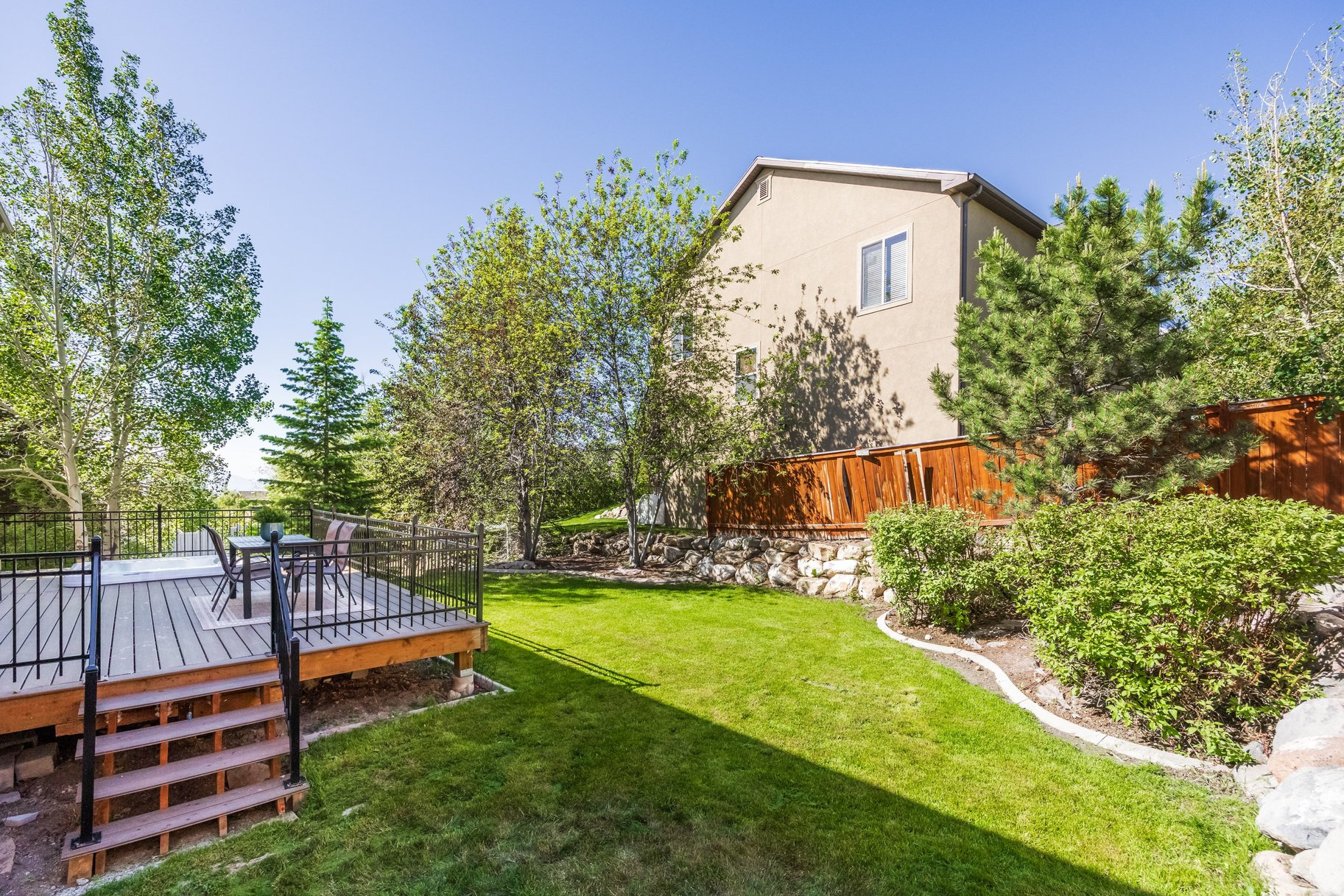 EAGLE CREST NO 1 AT - Residential