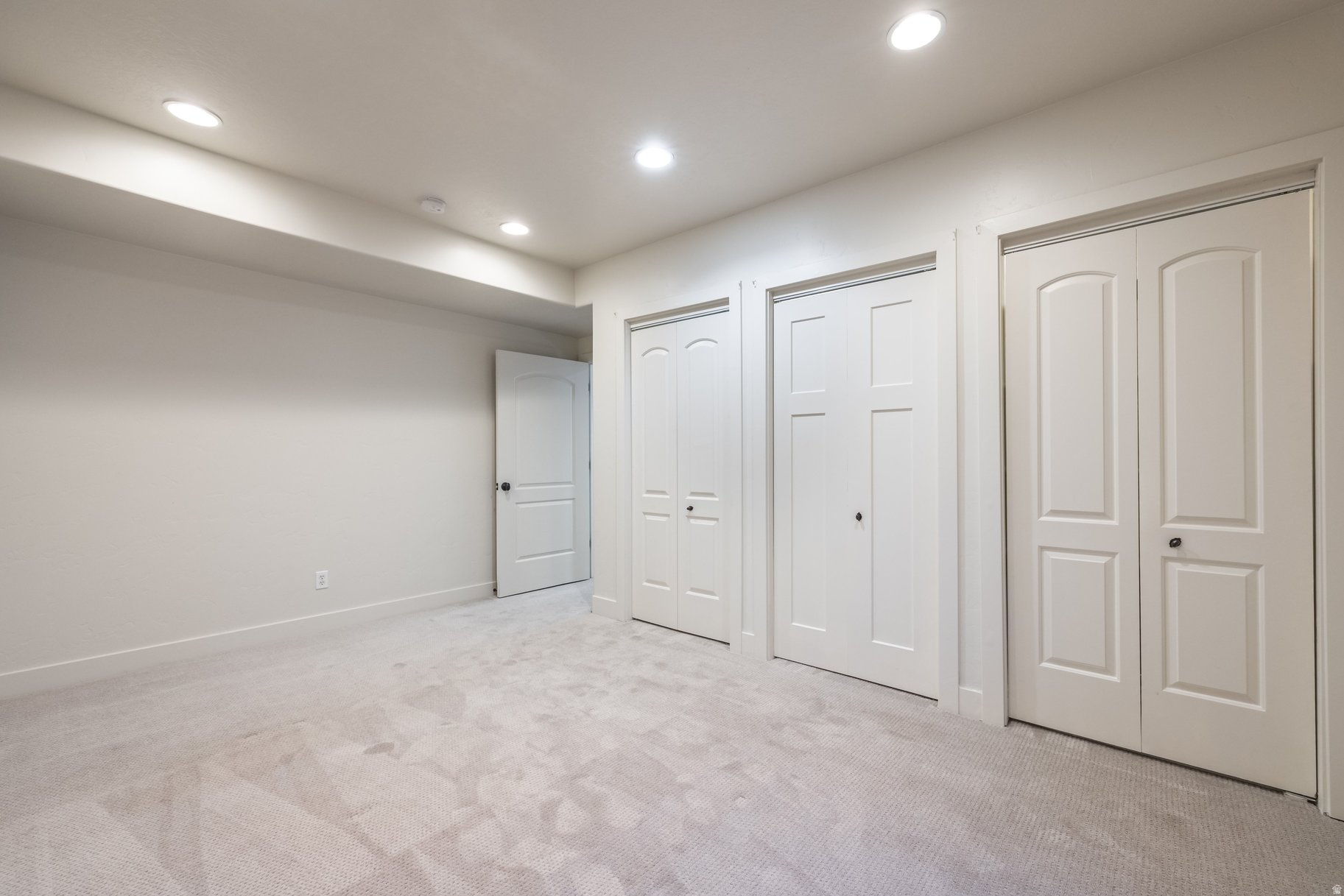EAGLE CREST NO 1 AT - Residential