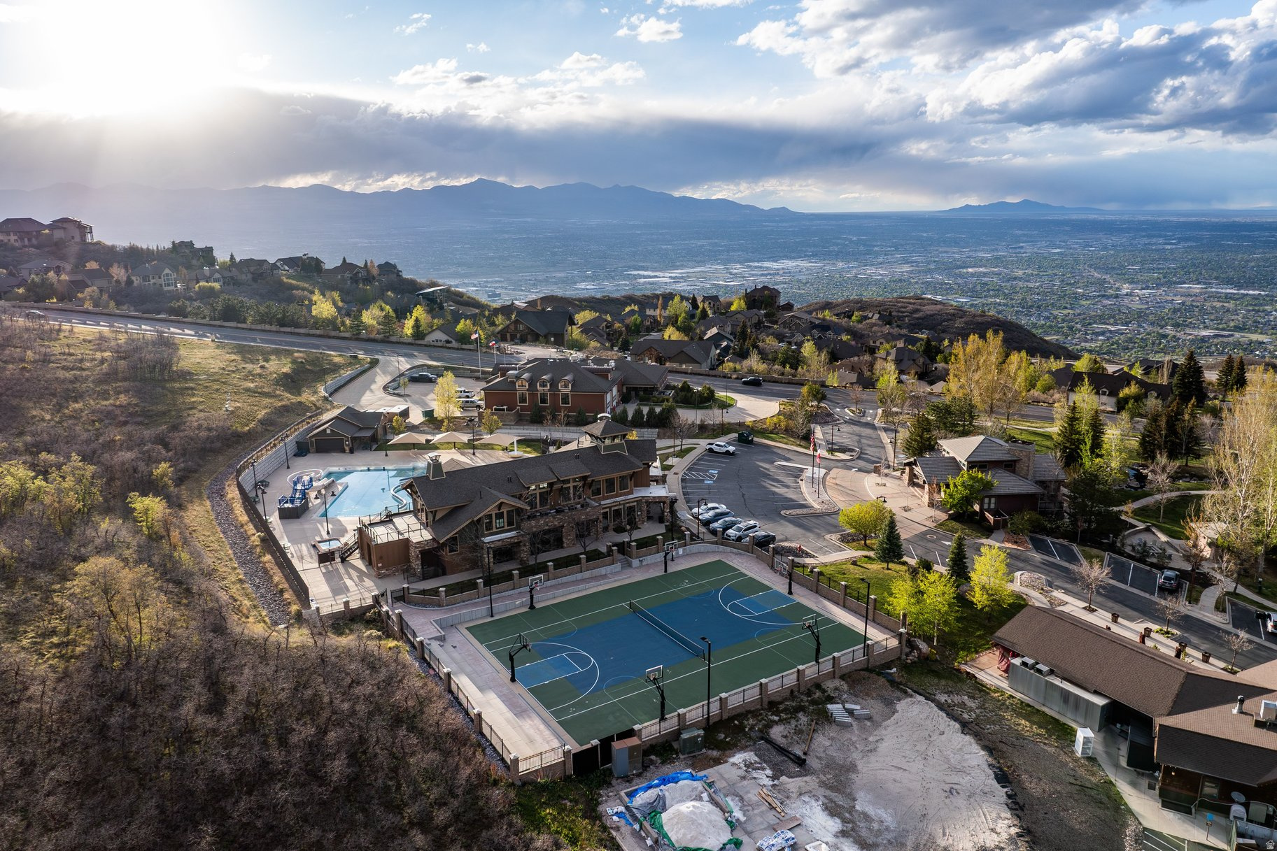 EAGLE CREST NO 1 AT - Residential
