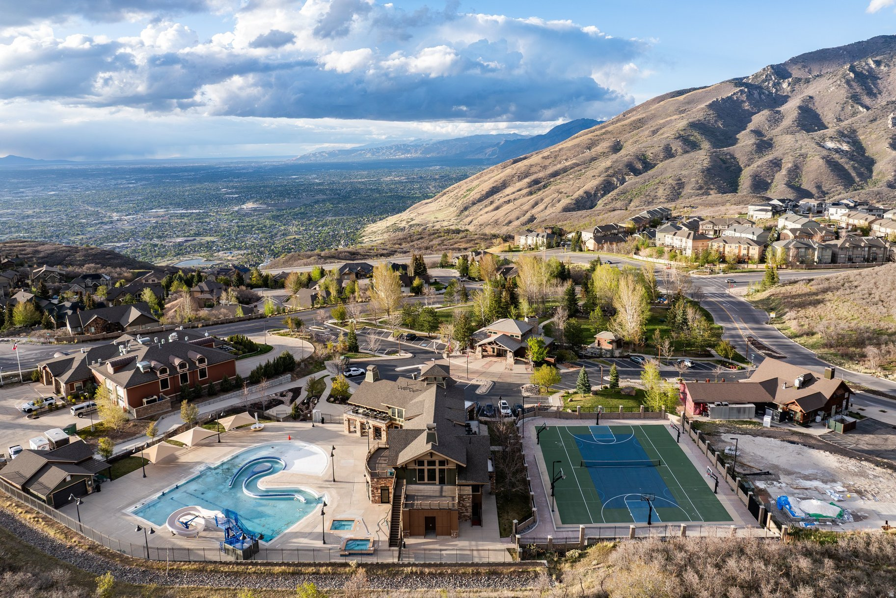 EAGLE CREST NO 1 AT - Residential