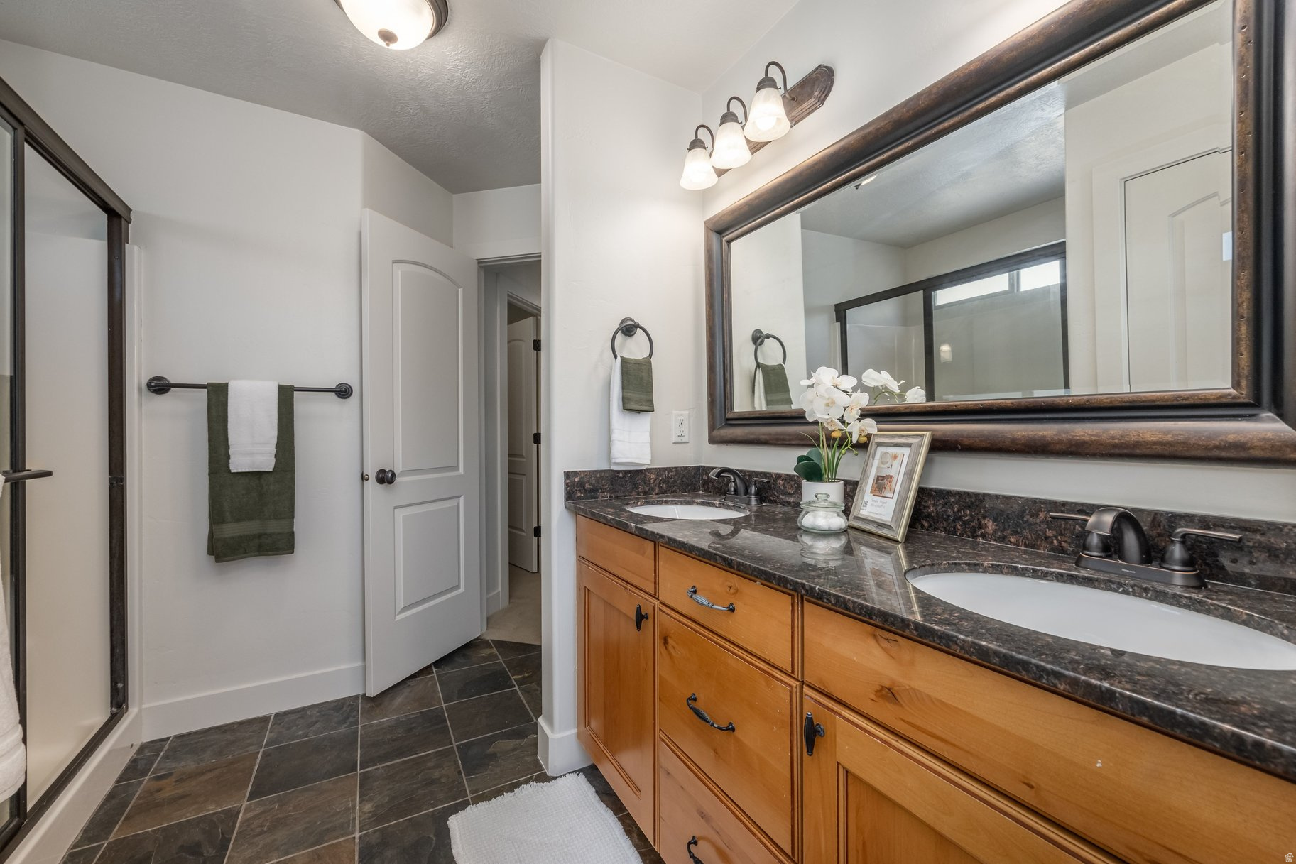 EAGLE CREST NO 1 AT - Residential