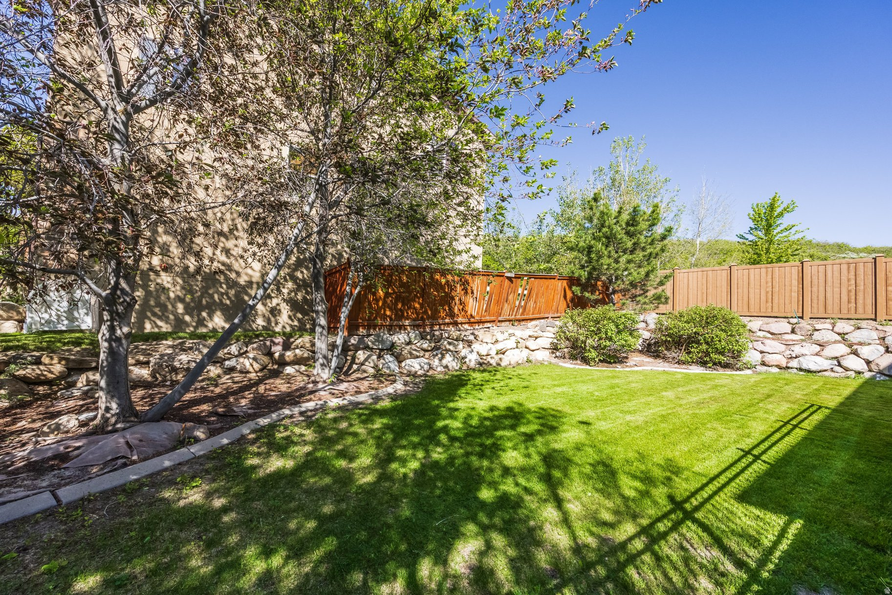 EAGLE CREST NO 1 AT - Residential