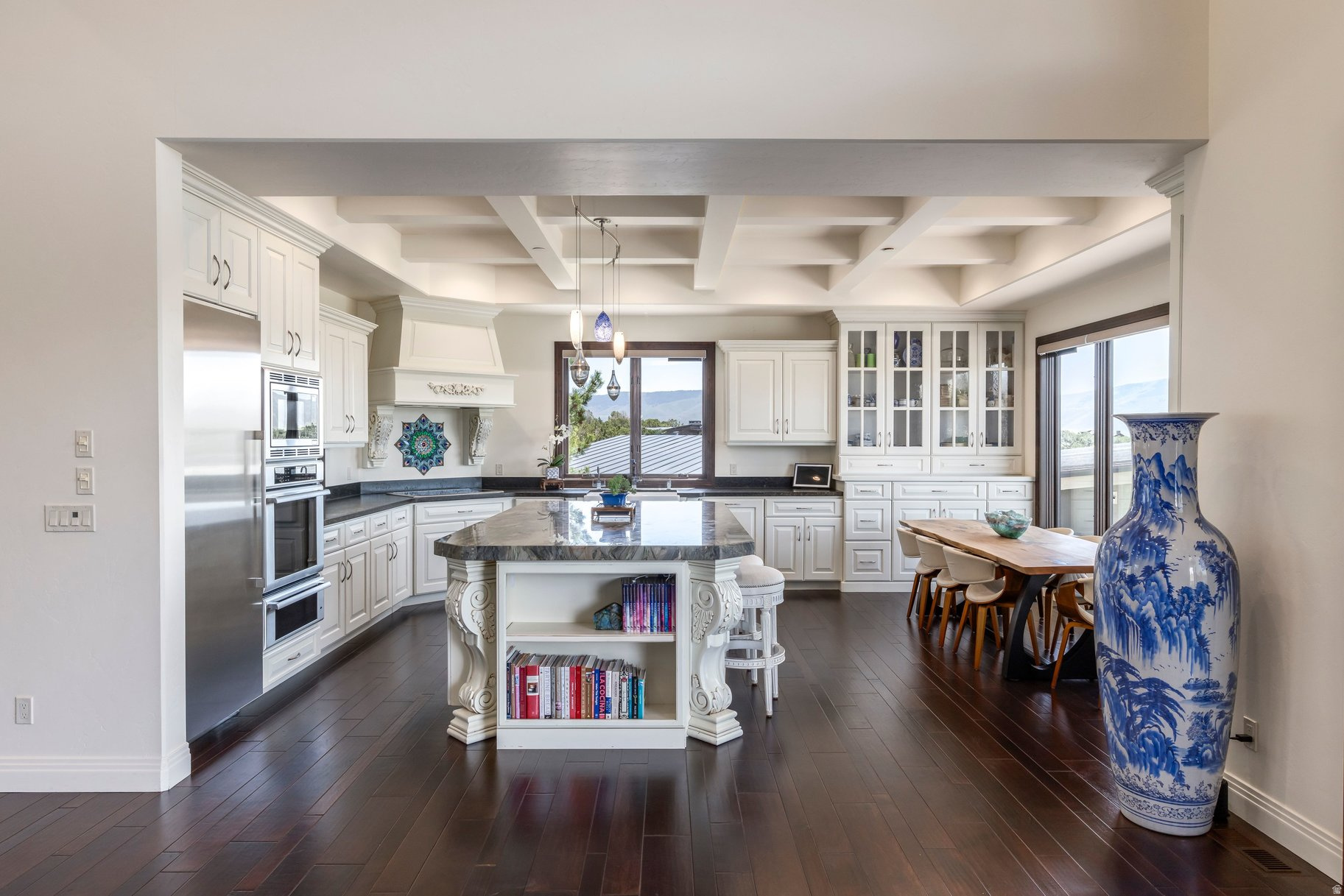 RED LEDGES - Residential