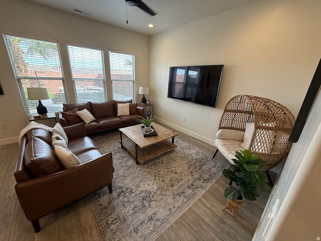 VIDA SOL VACATION TOWNHOMES - Residential