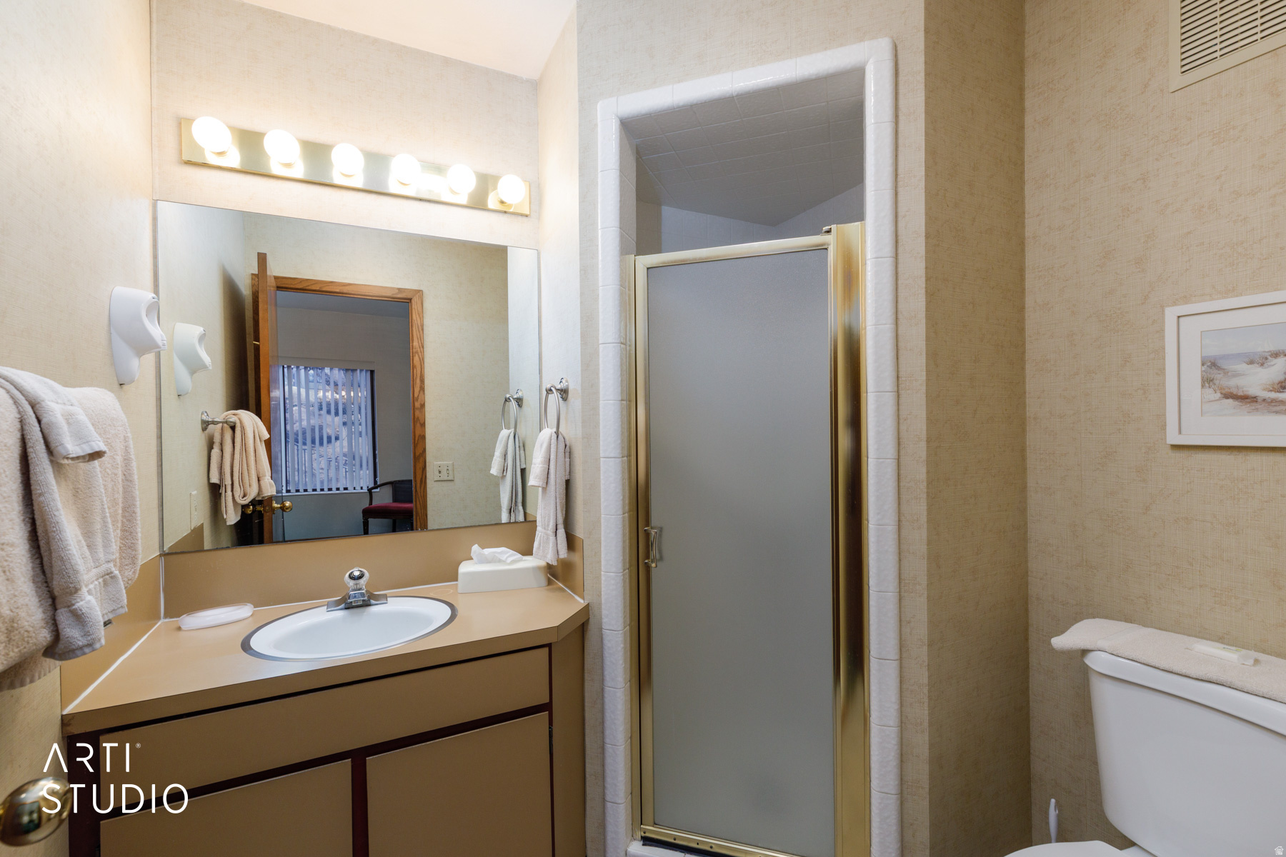 WOLF CREEK VILLAGE PHASE 1 - Residential