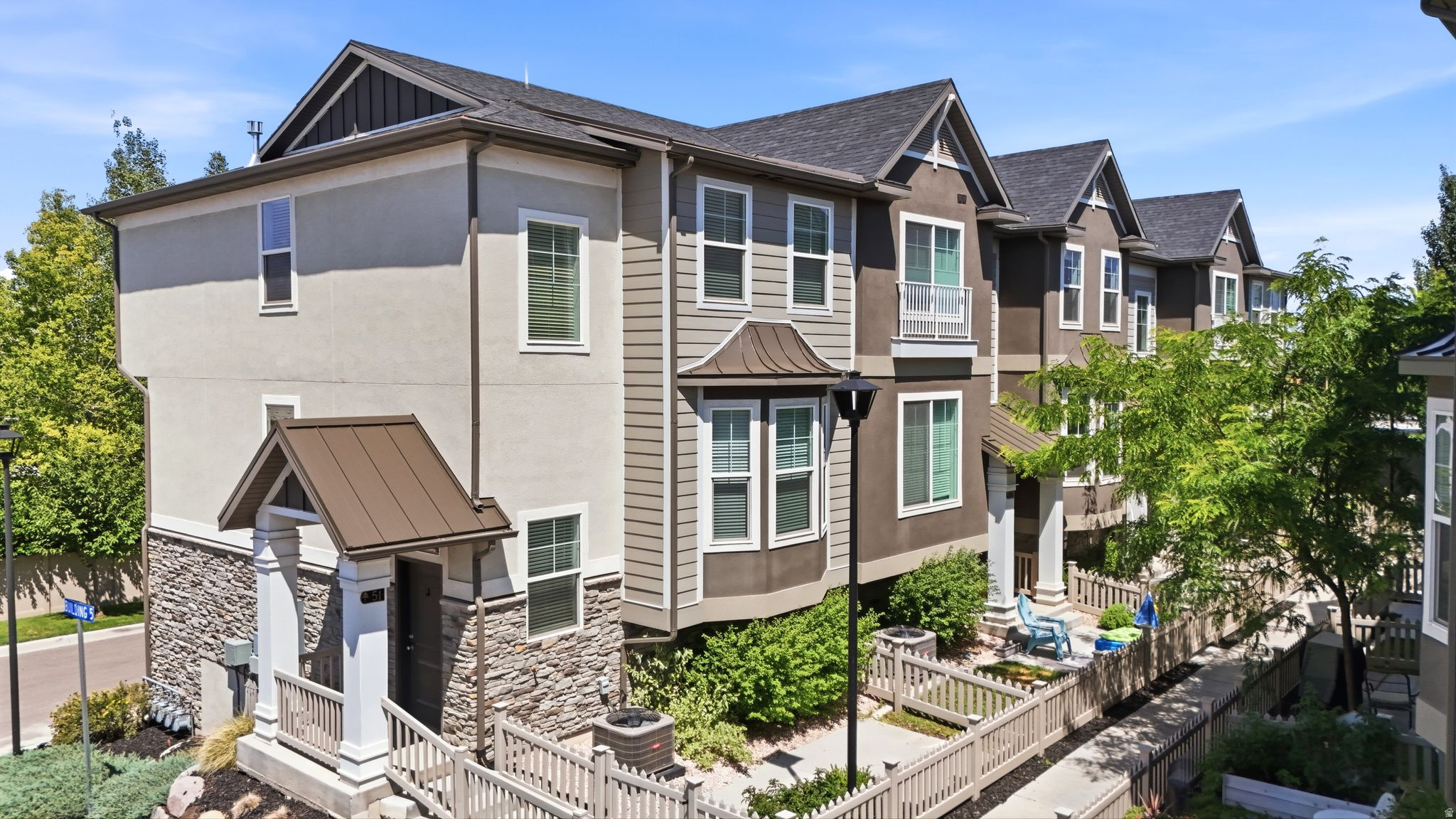 OLDE TOWNE CENTRE SU - Residential