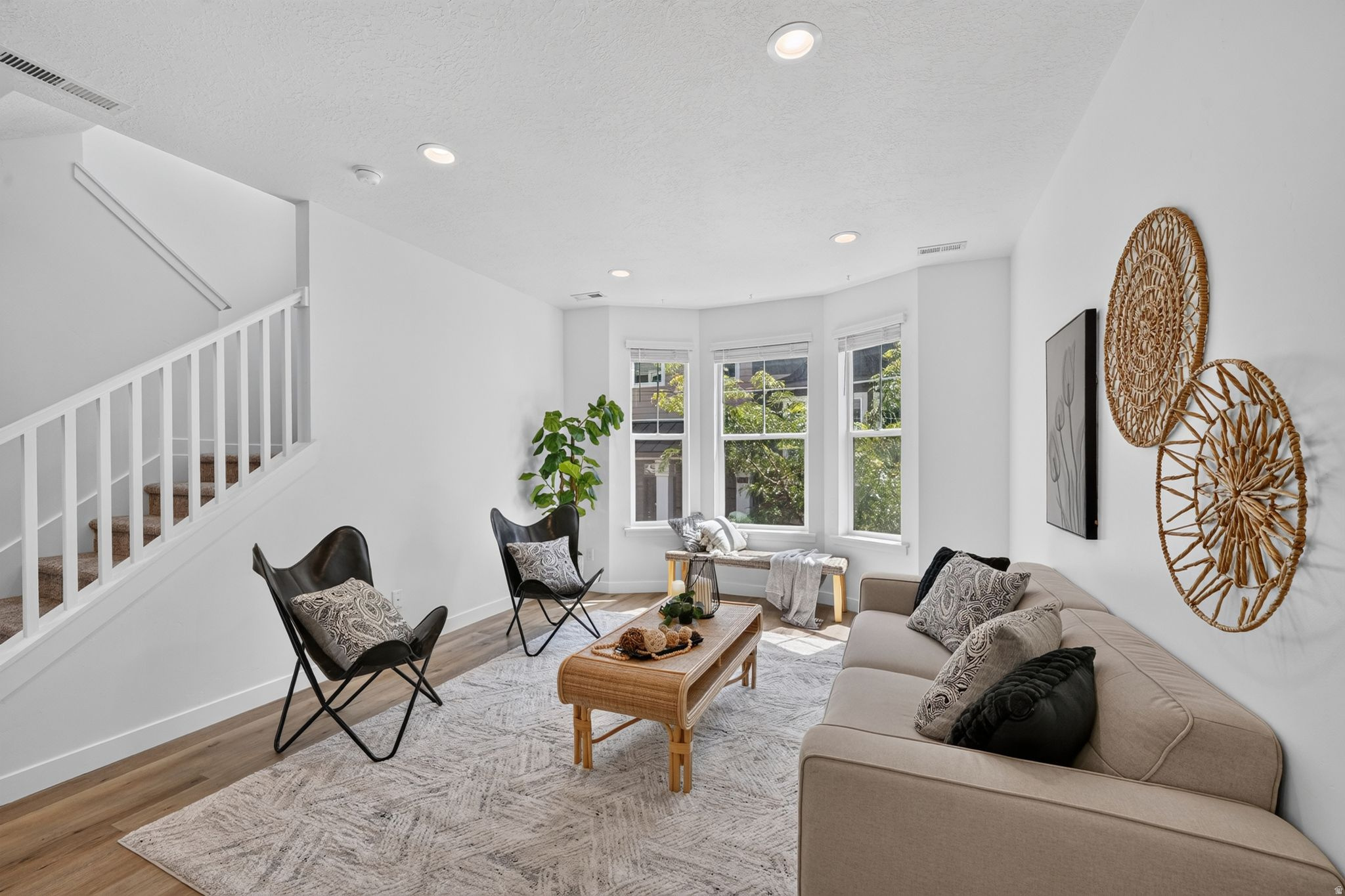 OLDE TOWNE CENTRE SU - Residential