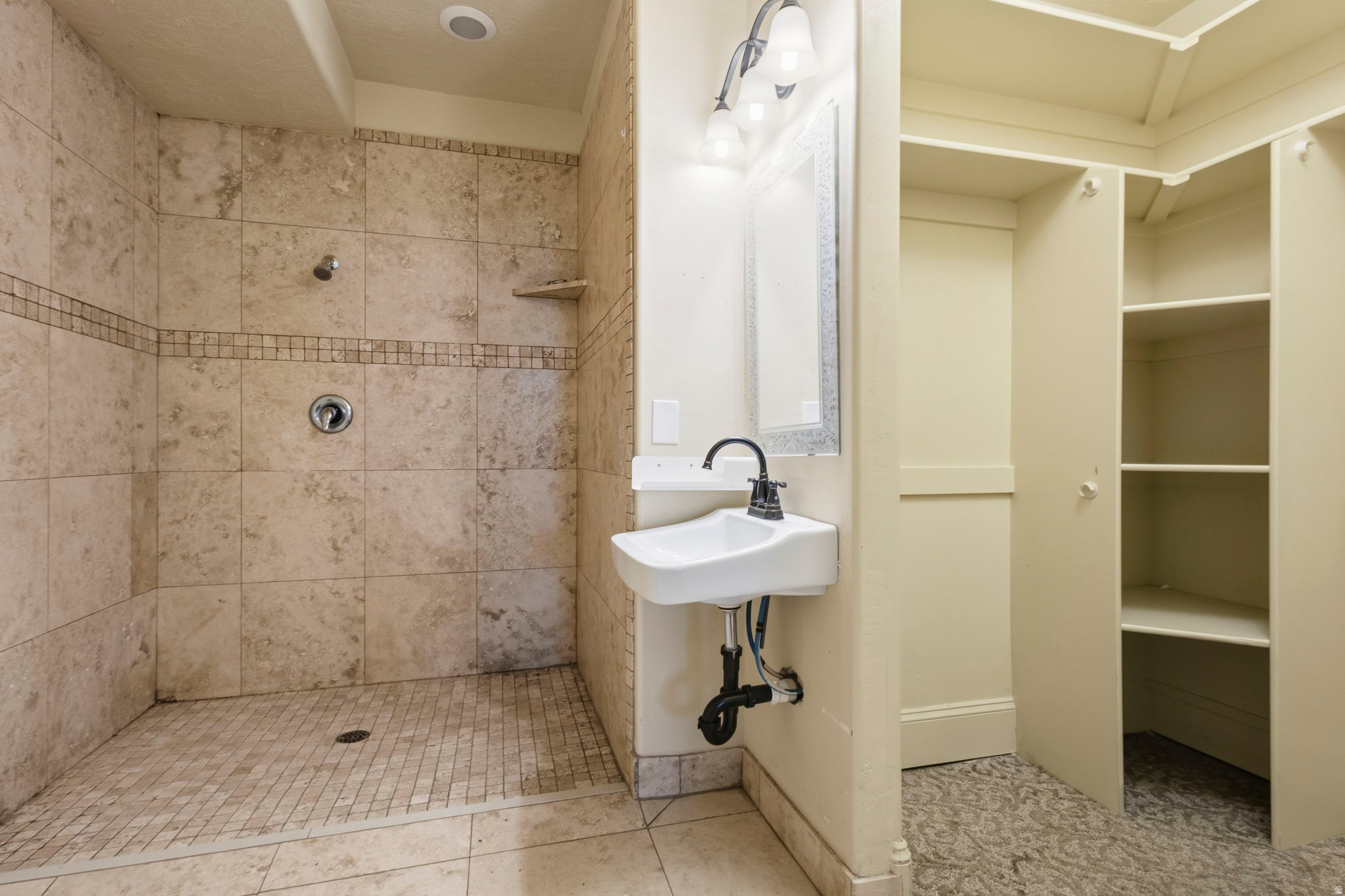 MINDY LANE PHASE 1 - Residential