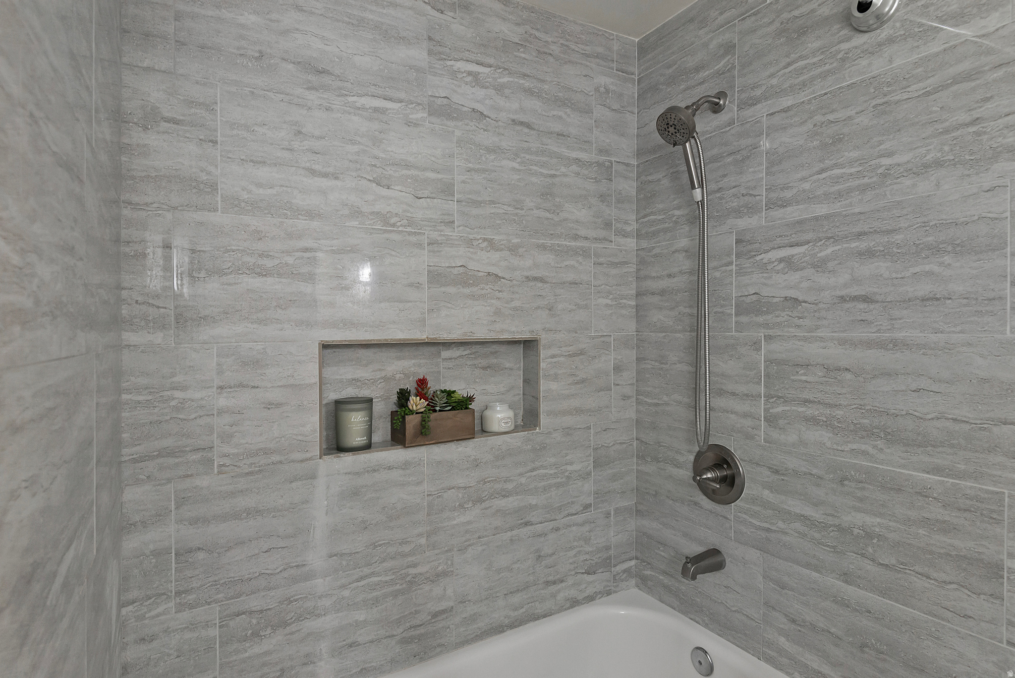 SAGE CREST - Residential