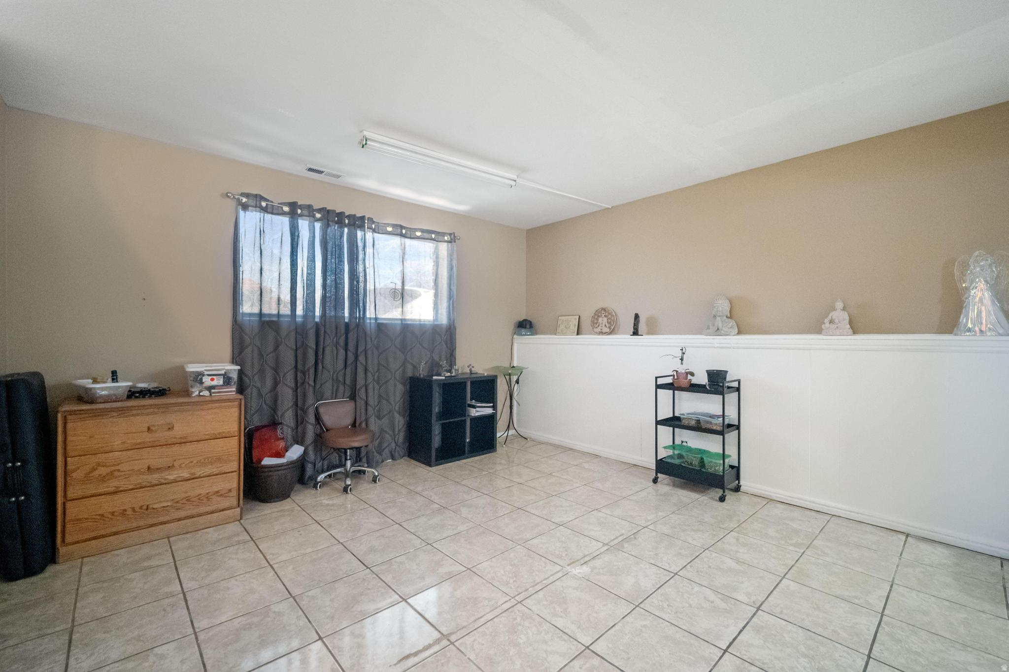CROWN SUB. - Residential