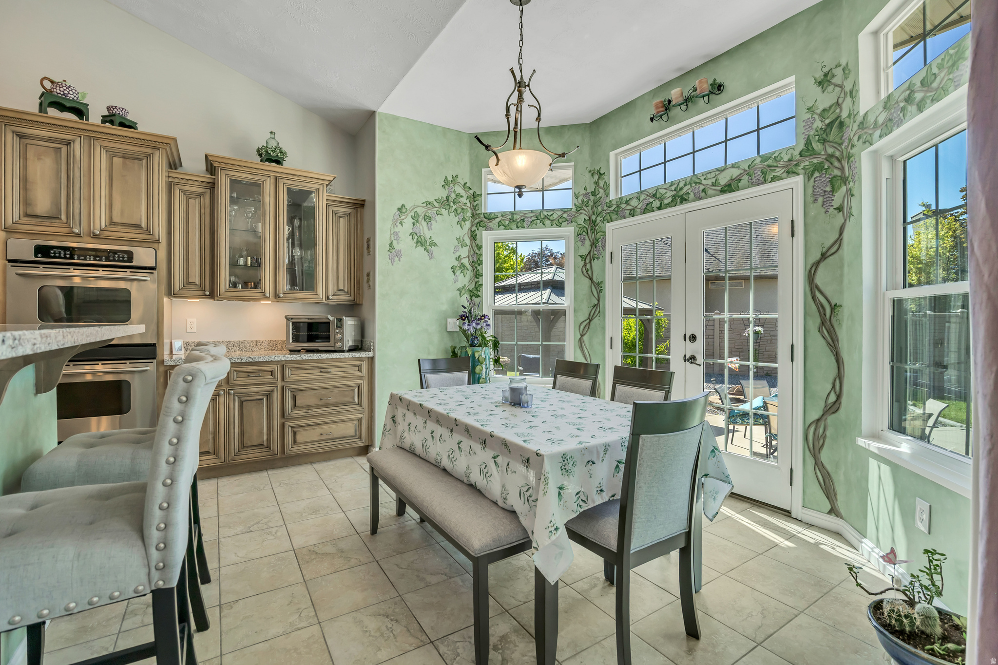 JUNIPER HEIGHTS - Residential