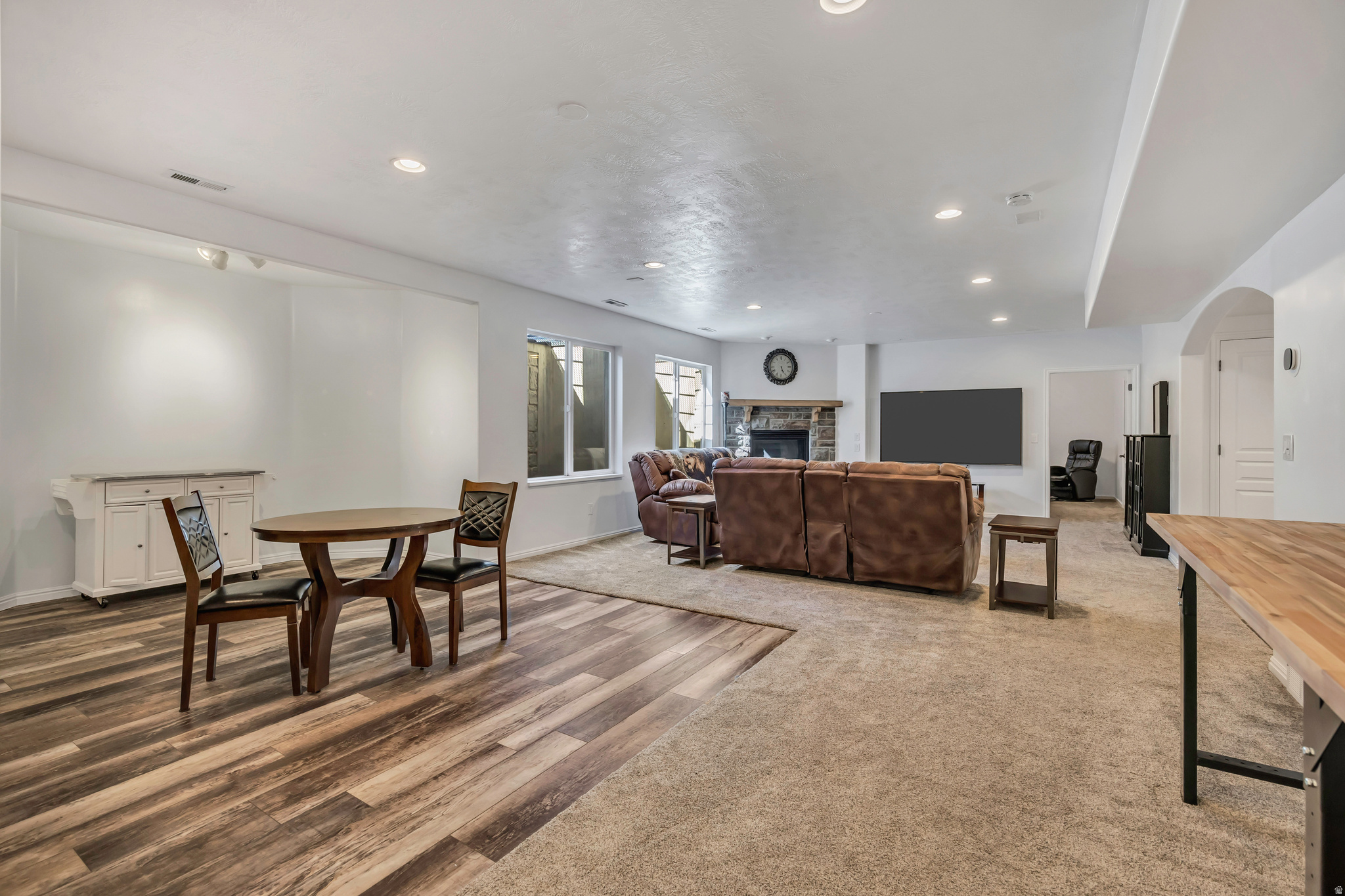 JUNIPER HEIGHTS - Residential