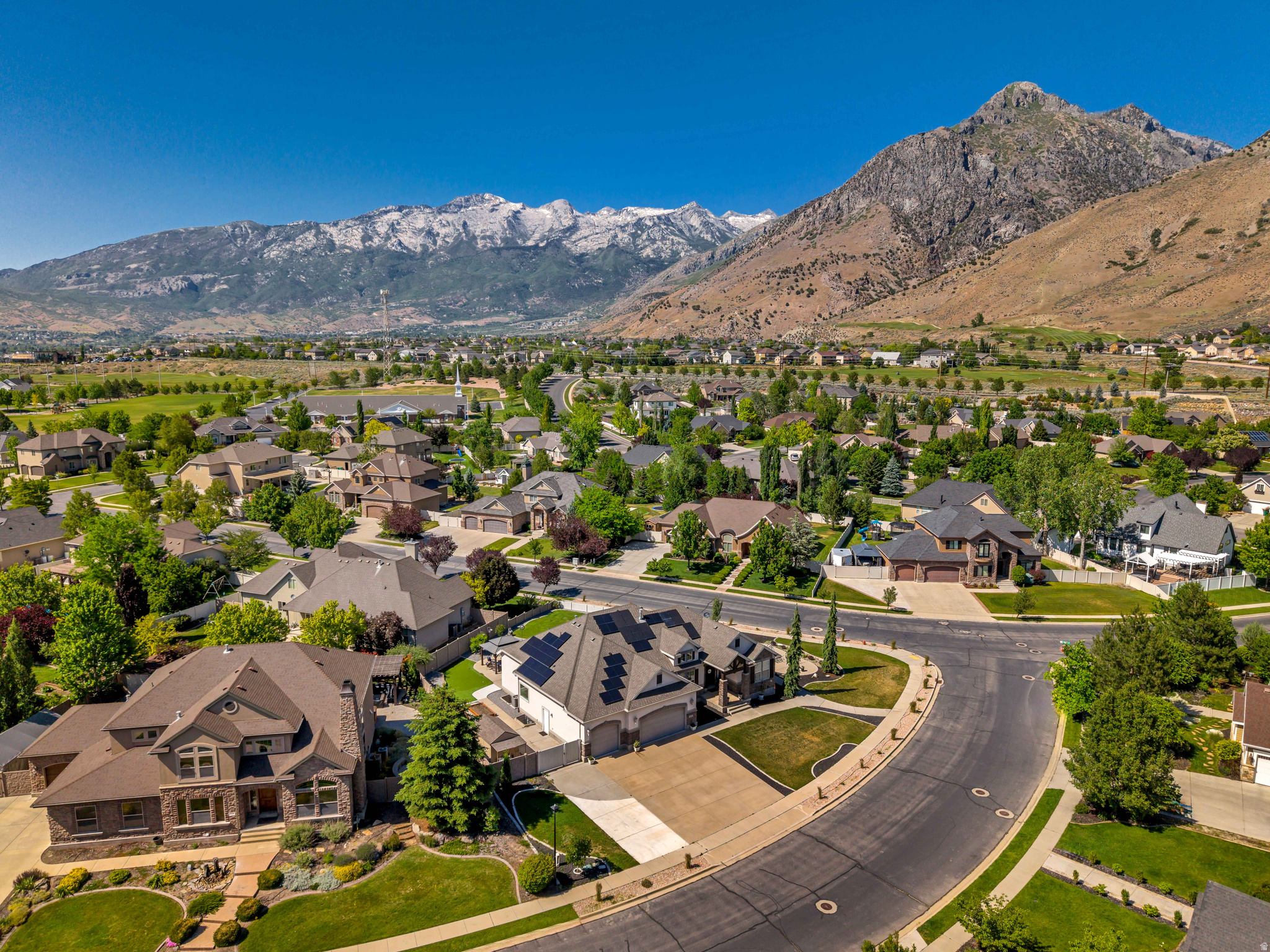 JUNIPER HEIGHTS - Residential