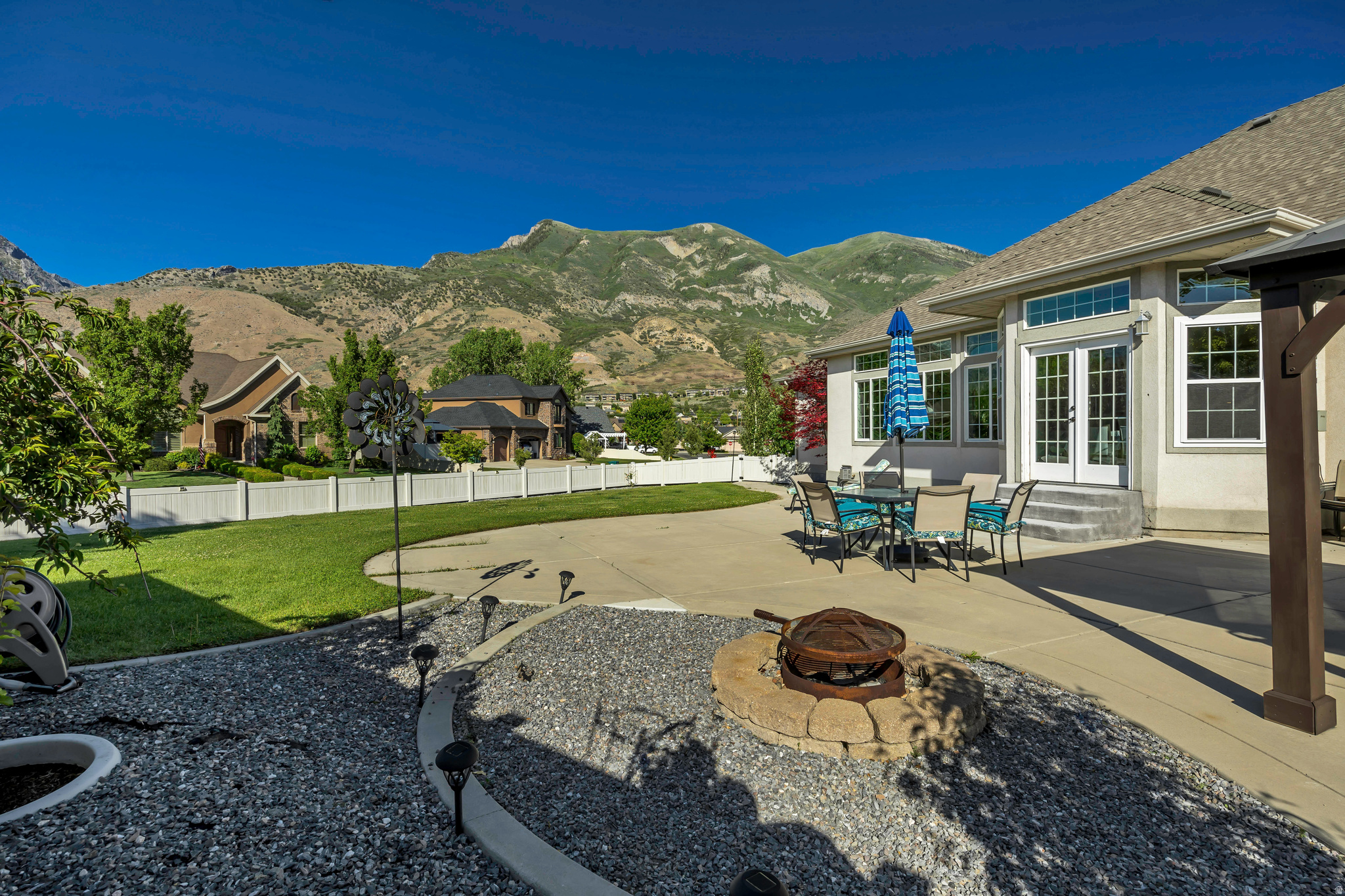 JUNIPER HEIGHTS - Residential