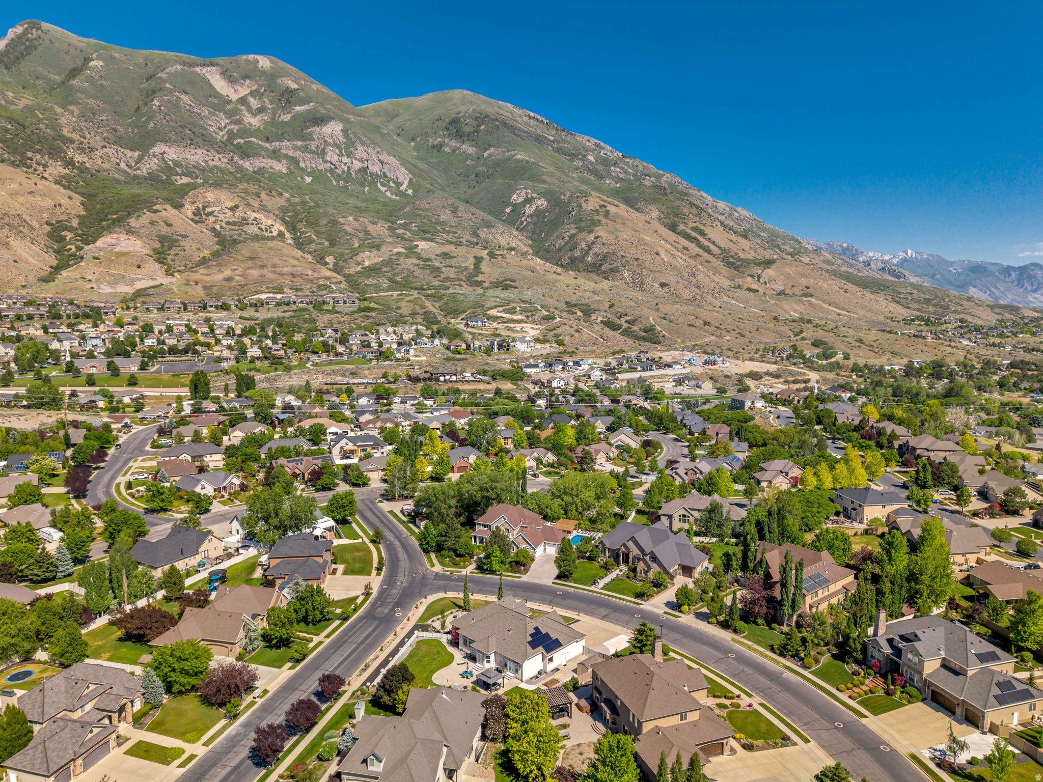 JUNIPER HEIGHTS - Residential