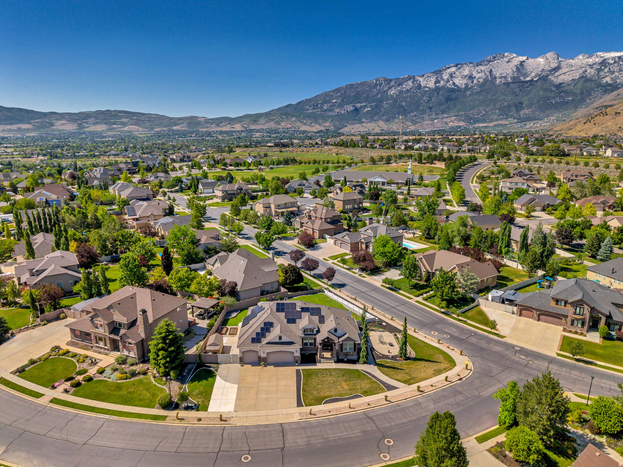 JUNIPER HEIGHTS - Residential