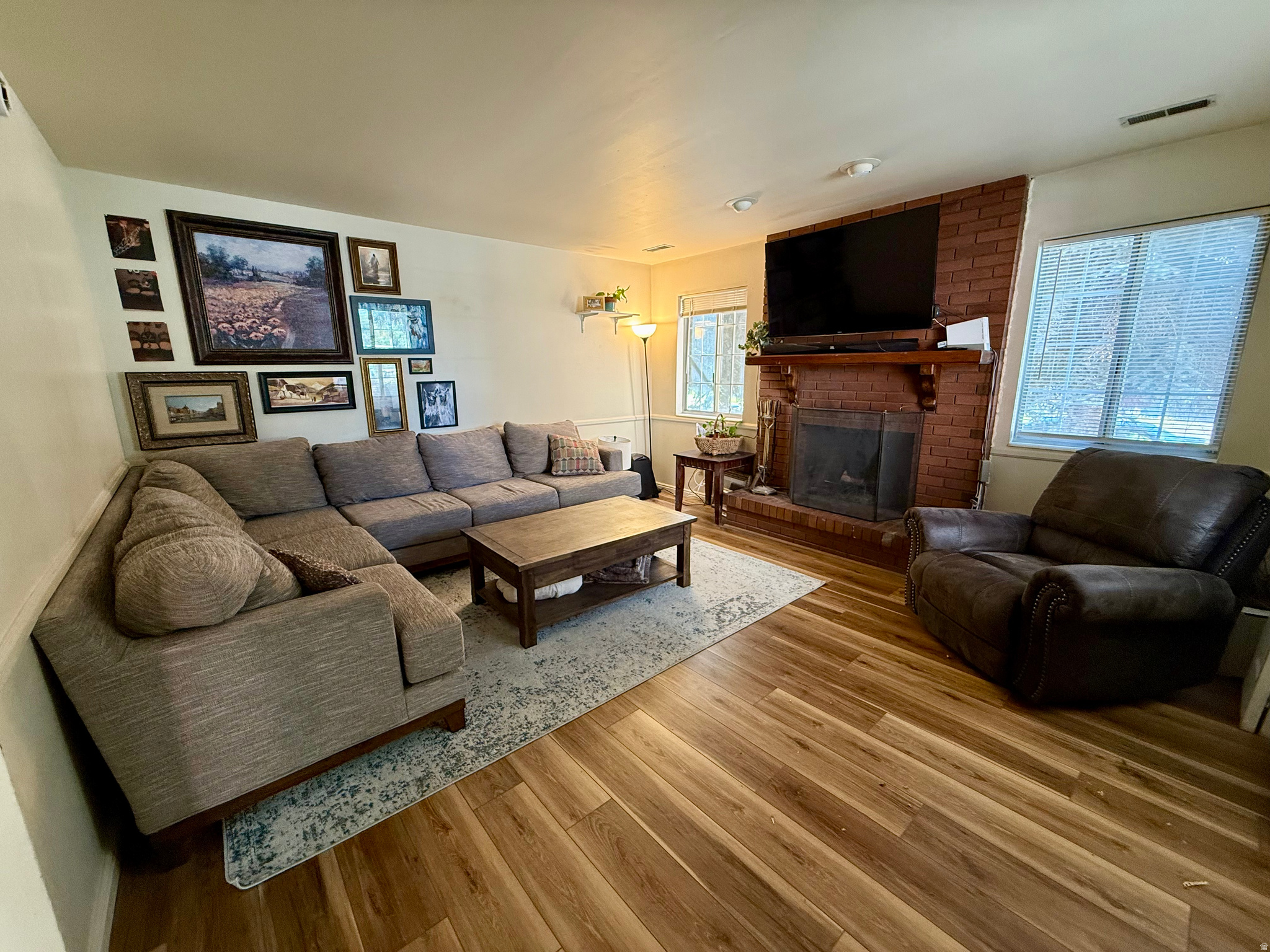 RIVERGROVE - Residential