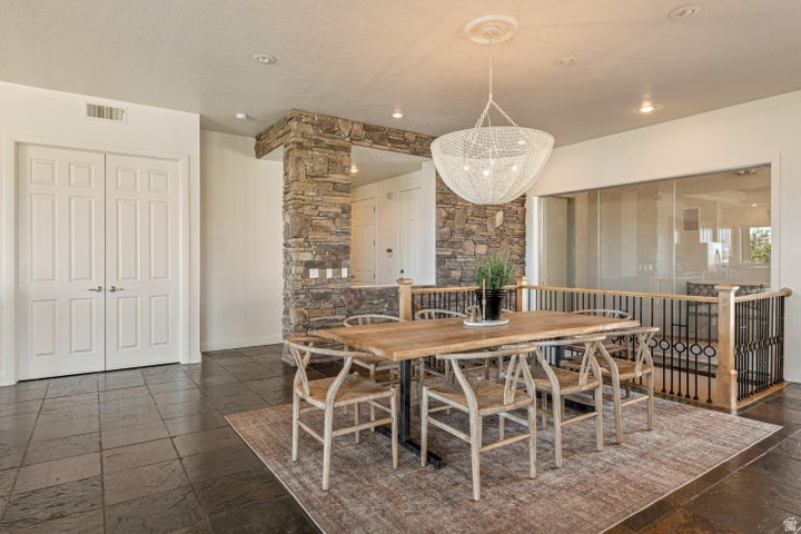 STONE CLIFF 1 - Residential