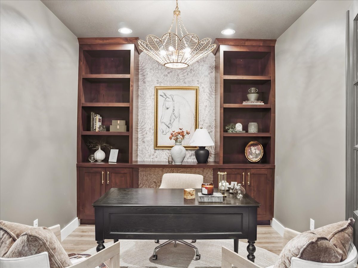 SADIE'S GLENN - Residential