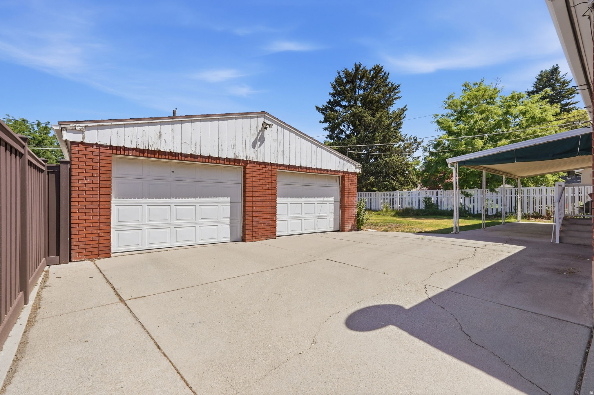 KELLER HEIGHTS - Residential