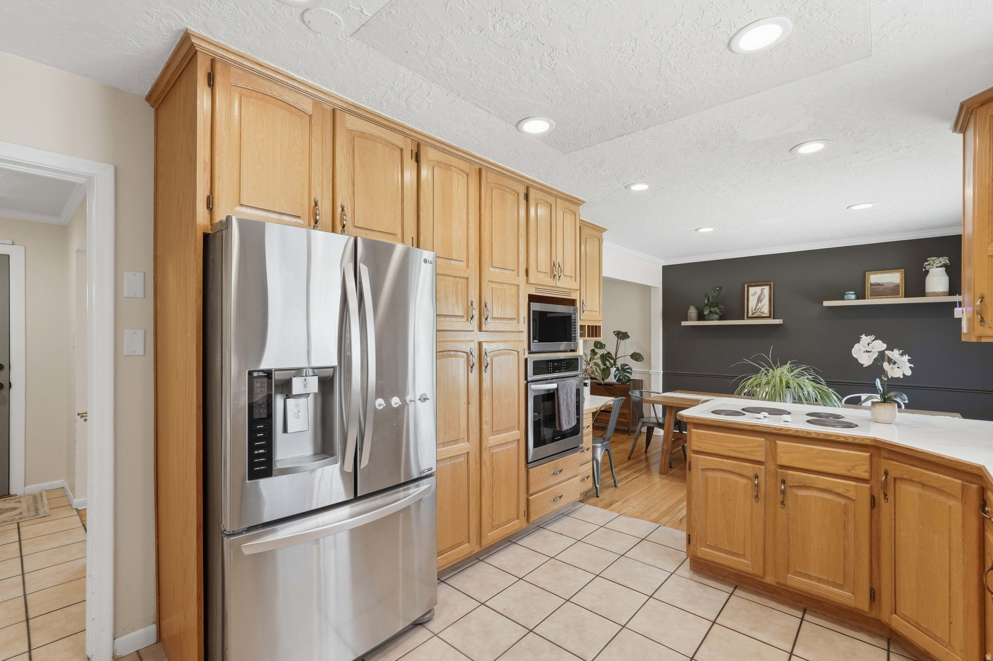 KELLER HEIGHTS - Residential
