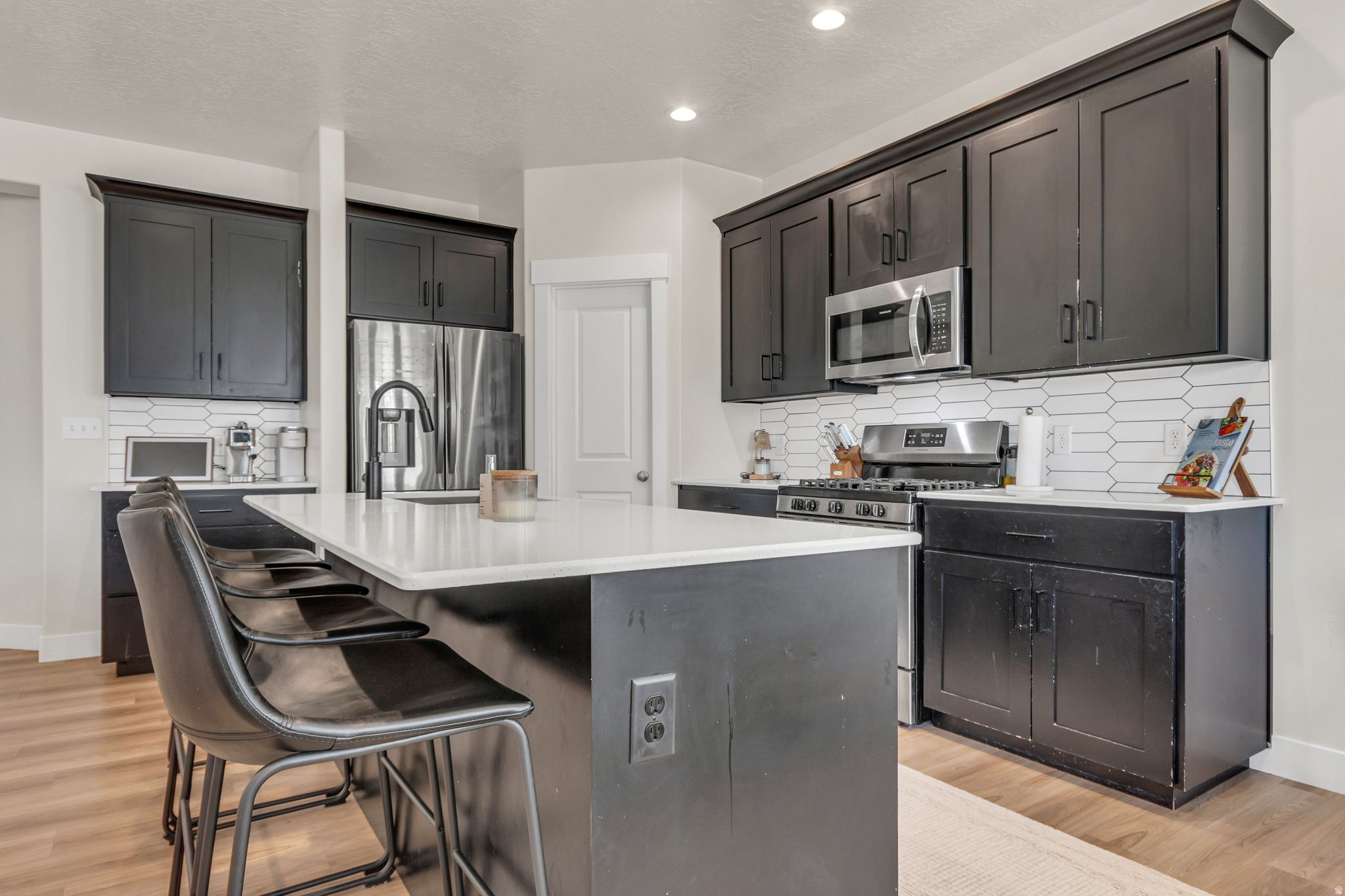 RIDGE - Residential