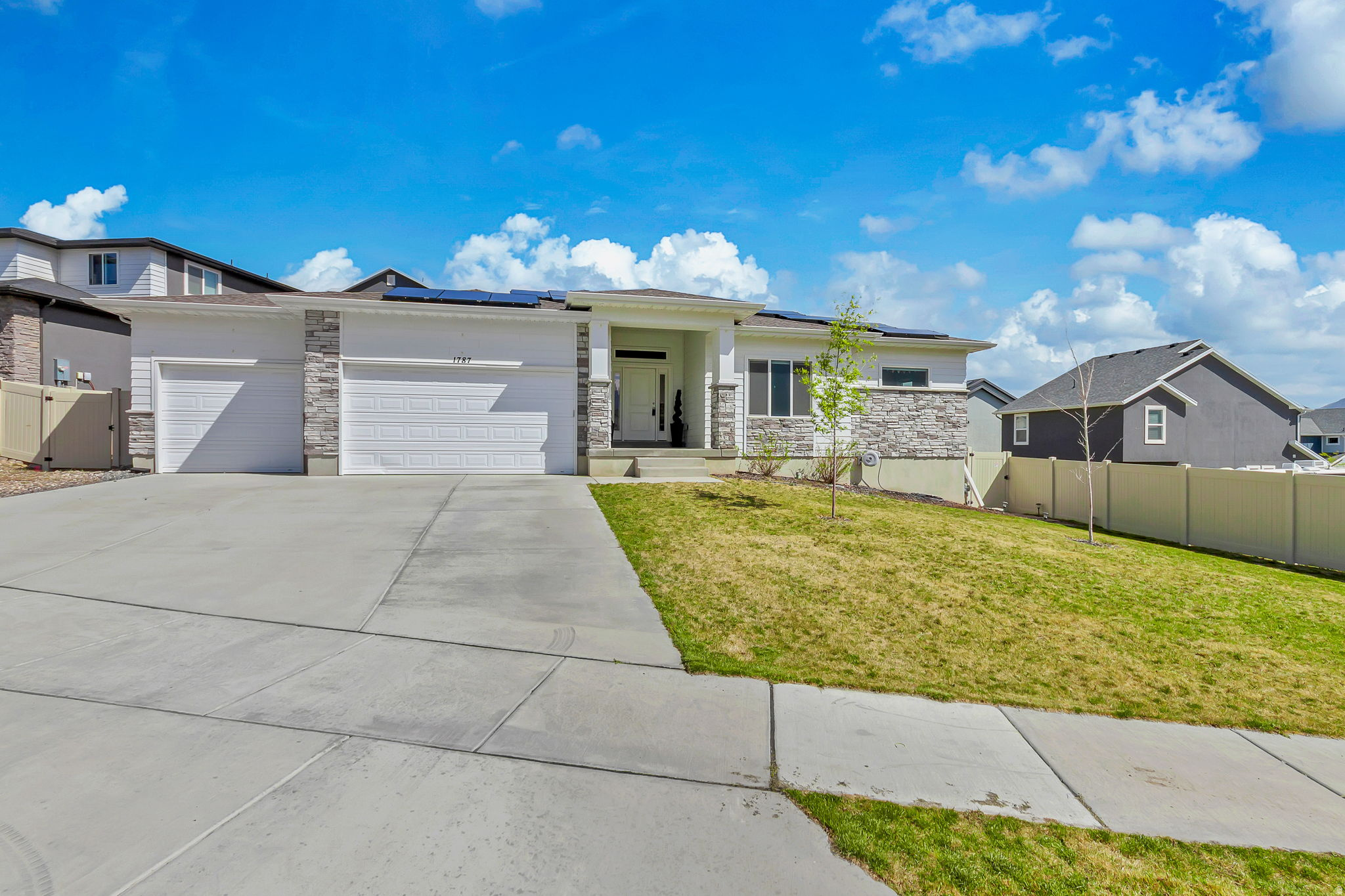 RIDGE - Residential