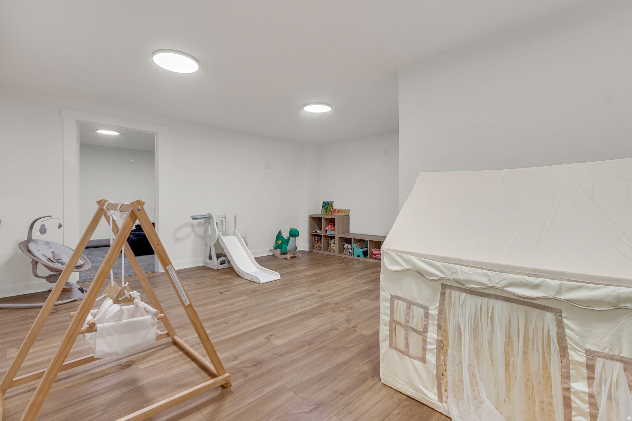 RIDGE - Residential