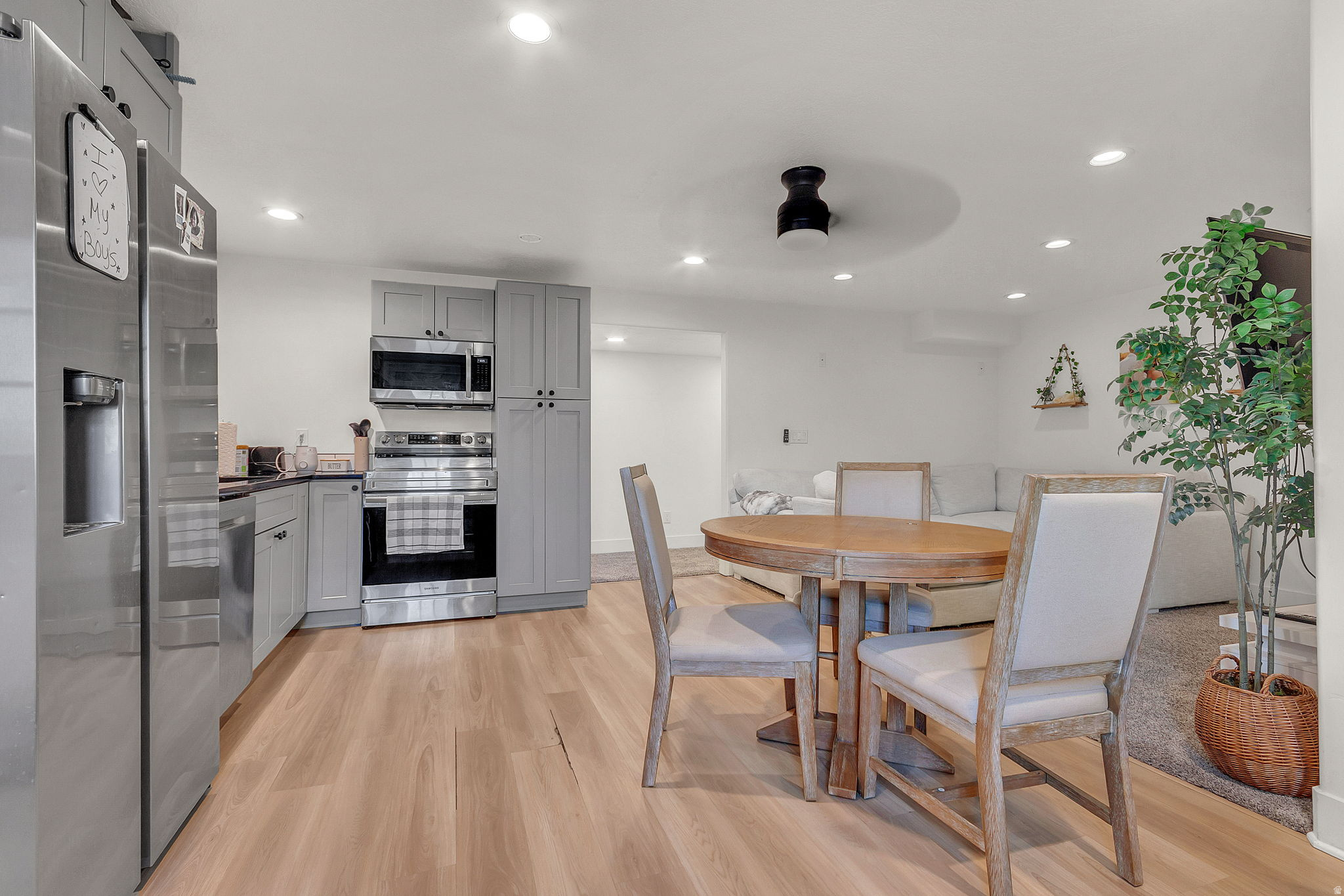 RIDGE - Residential