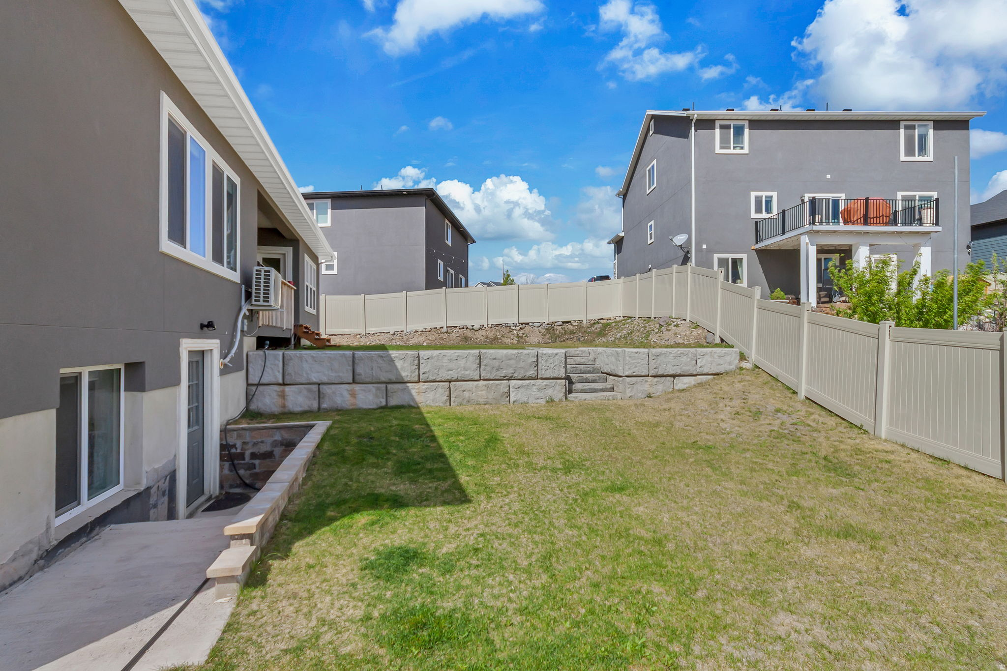 RIDGE - Residential