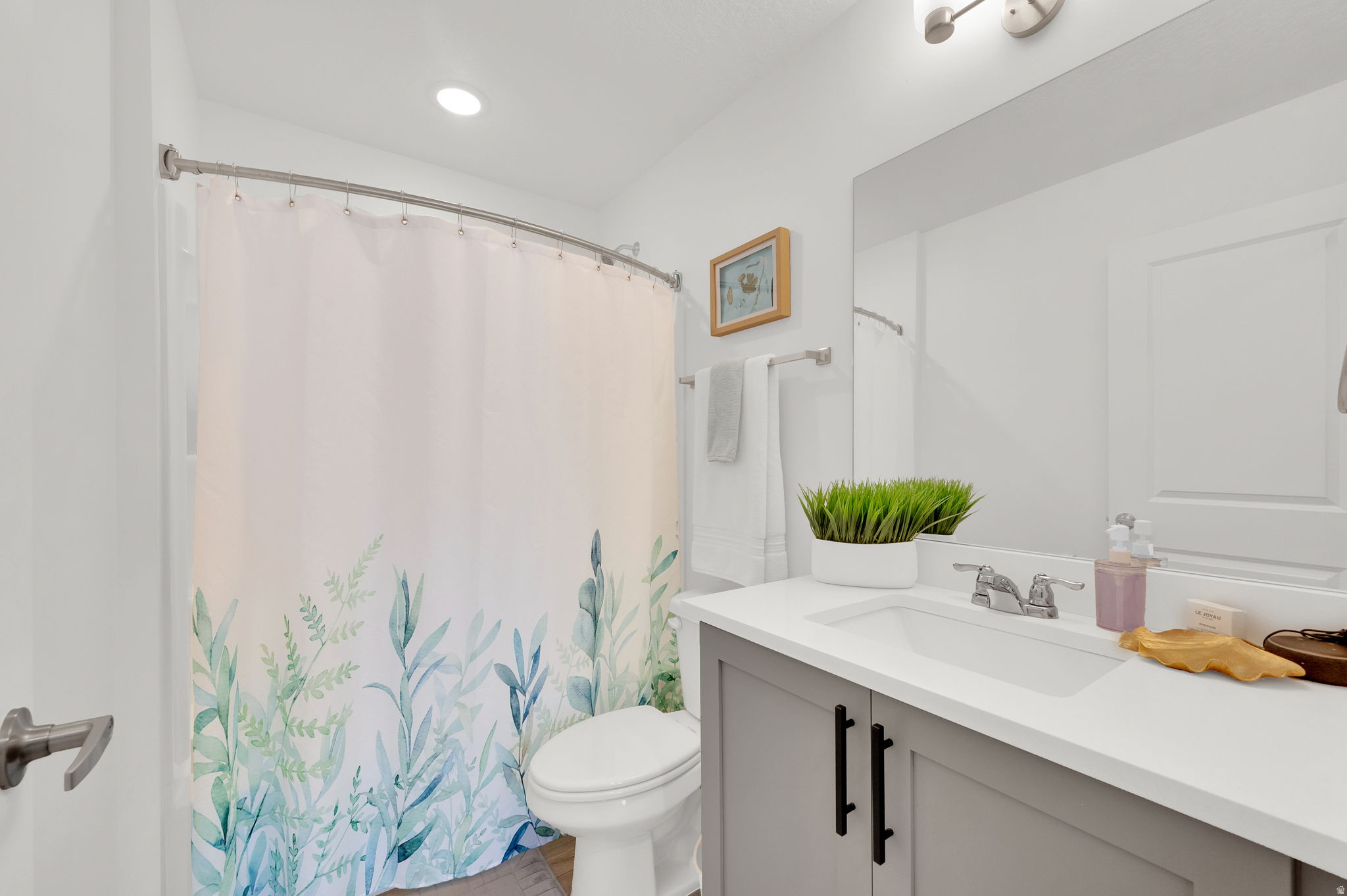MEADOW CREEK RIDGE - Residential