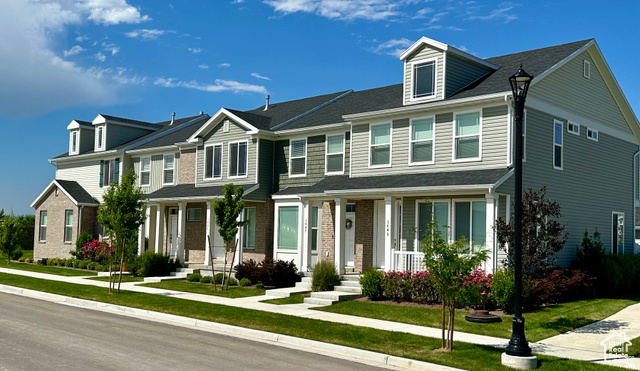 SALEM PARK - Residential