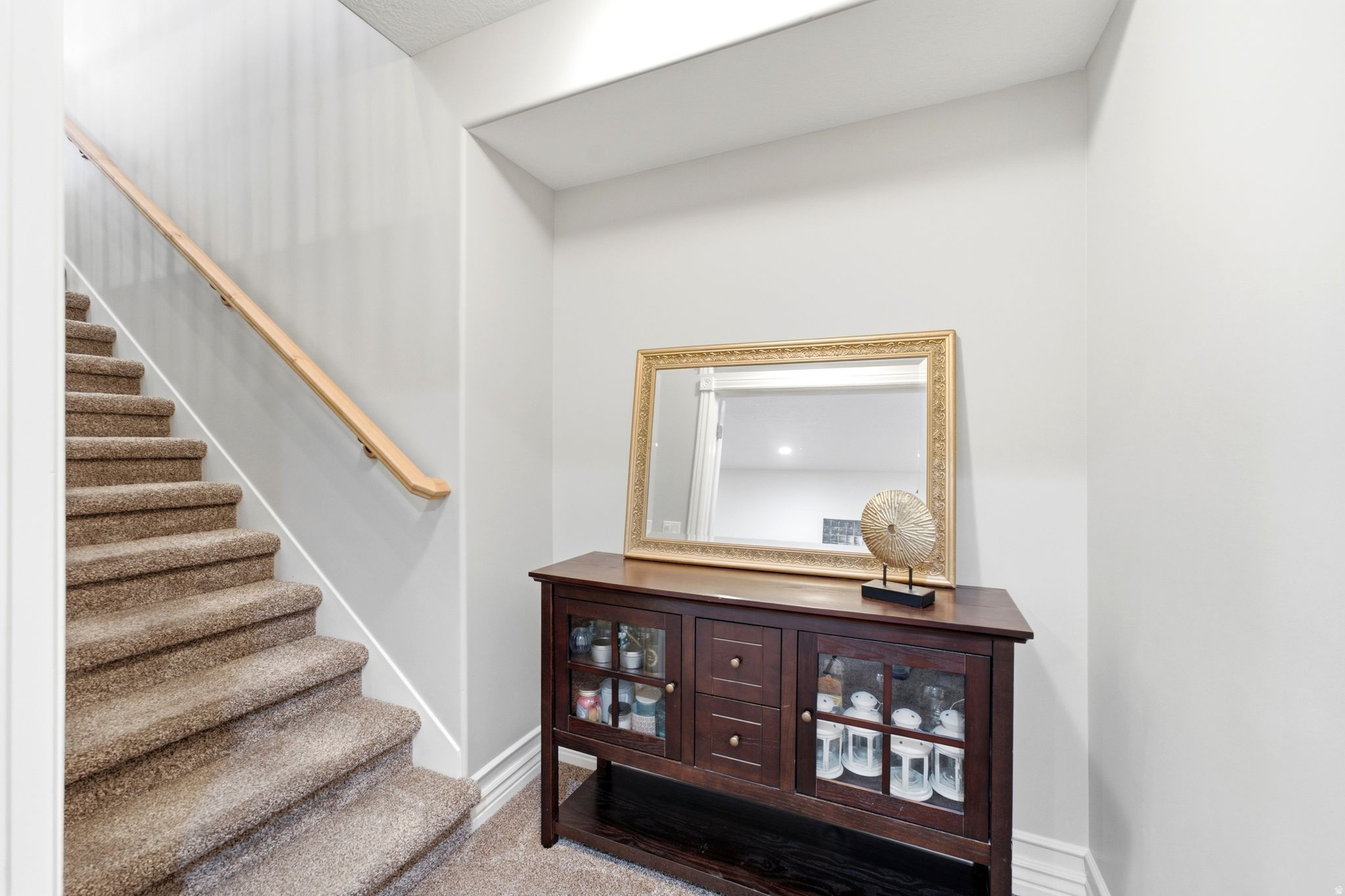 MERIDIAN POINT - Residential