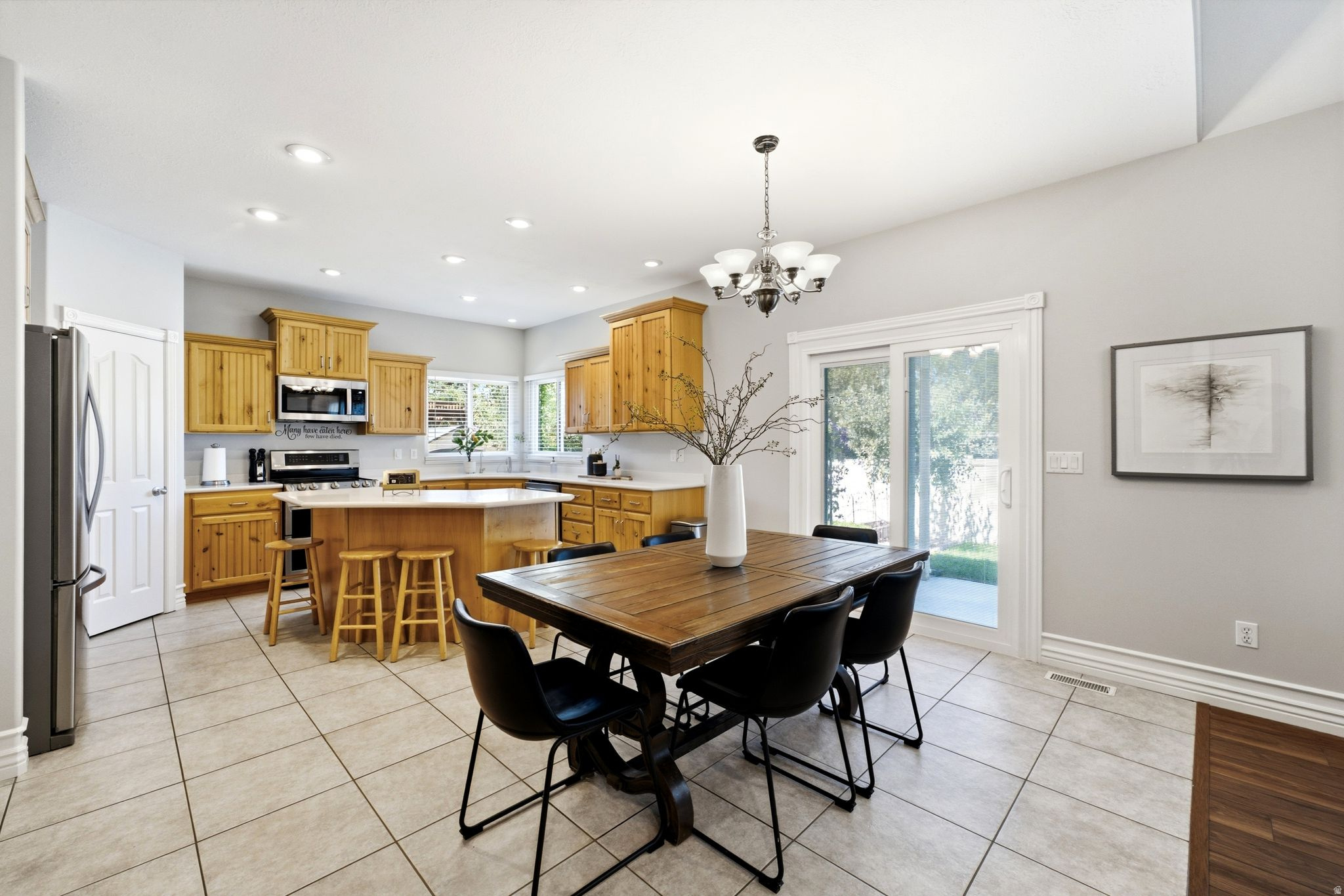 MERIDIAN POINT - Residential