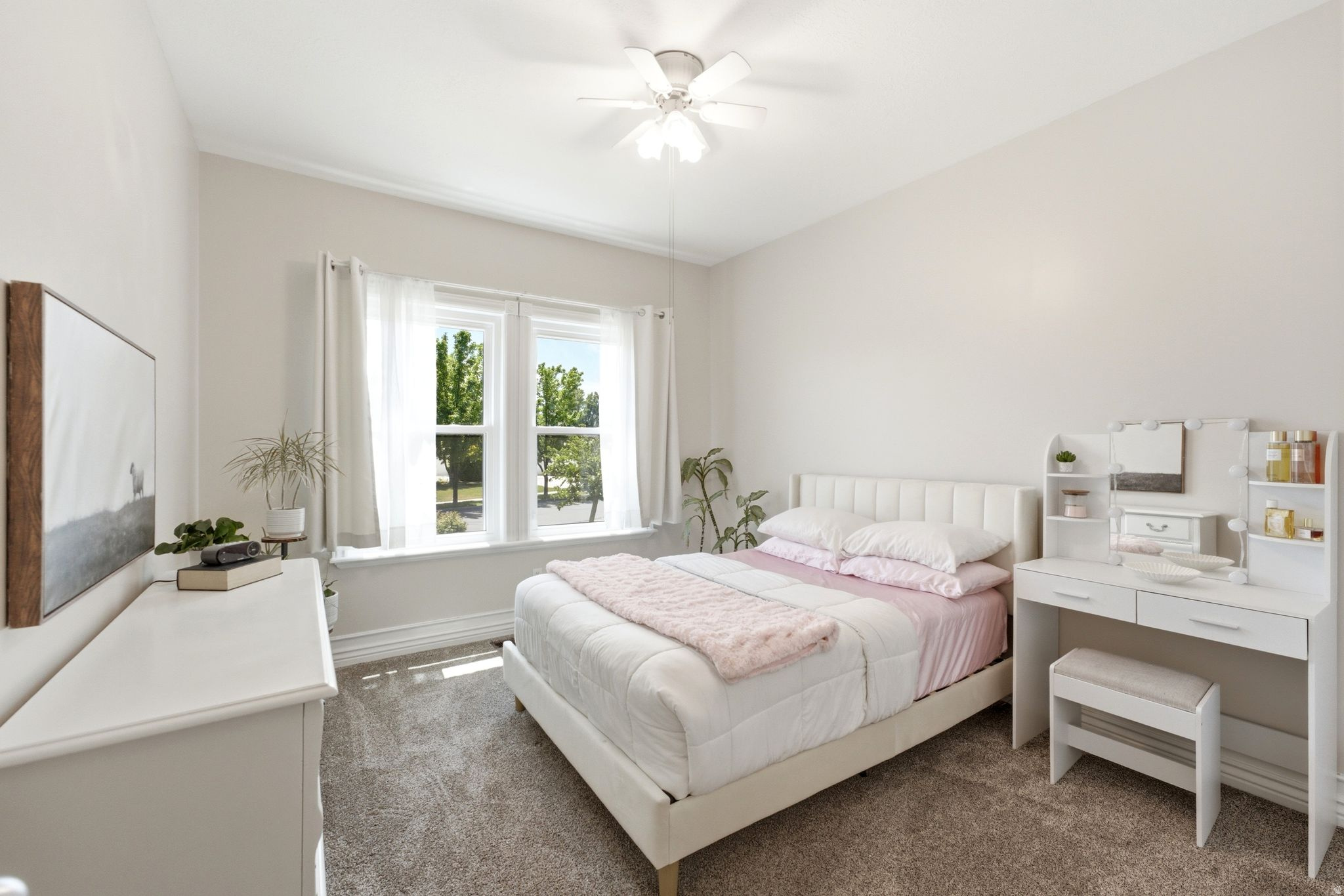MERIDIAN POINT - Residential