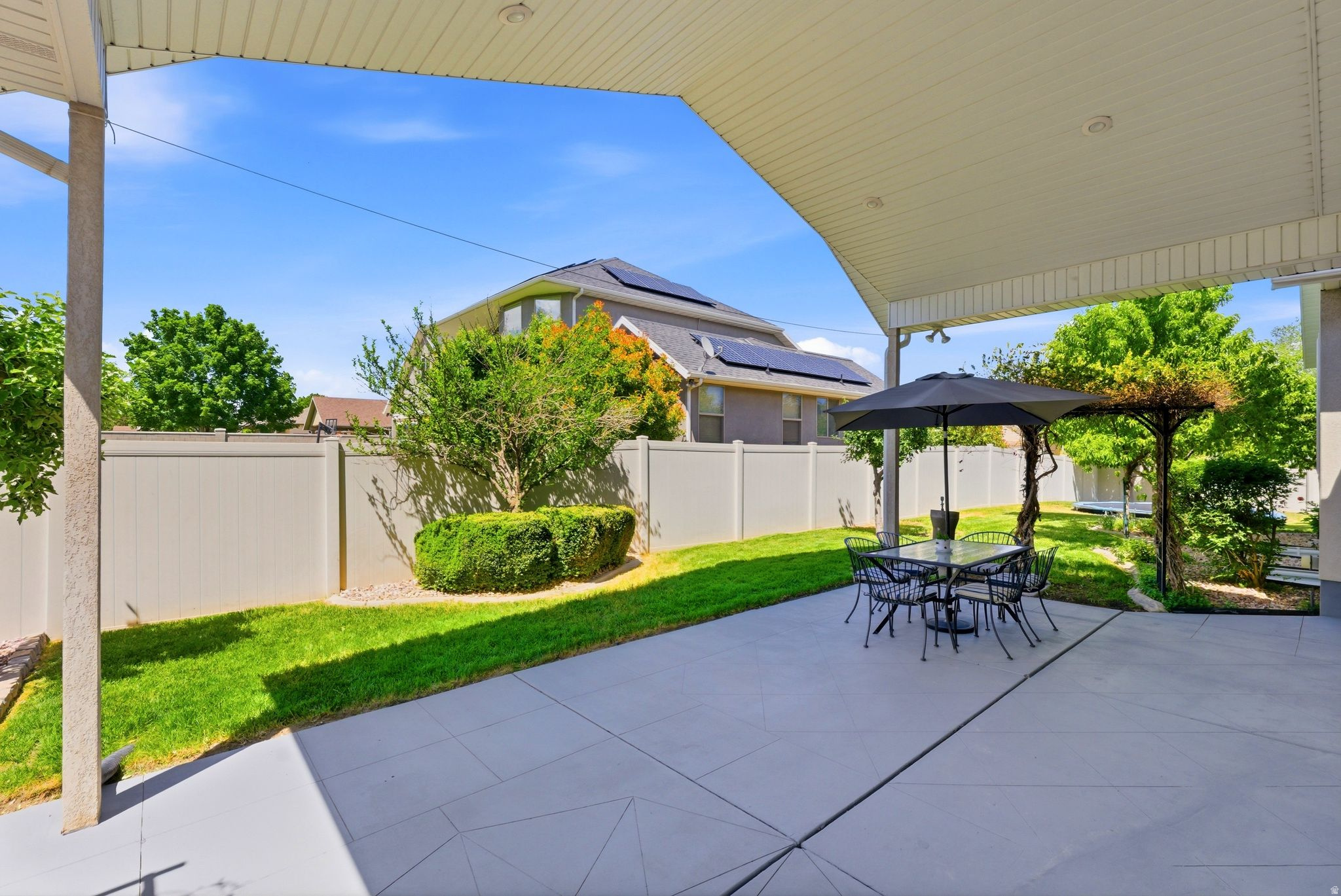 MERIDIAN POINT - Residential