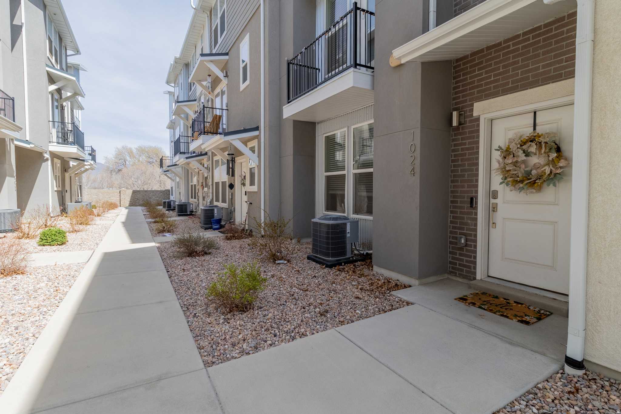 RIDGE - Residential
