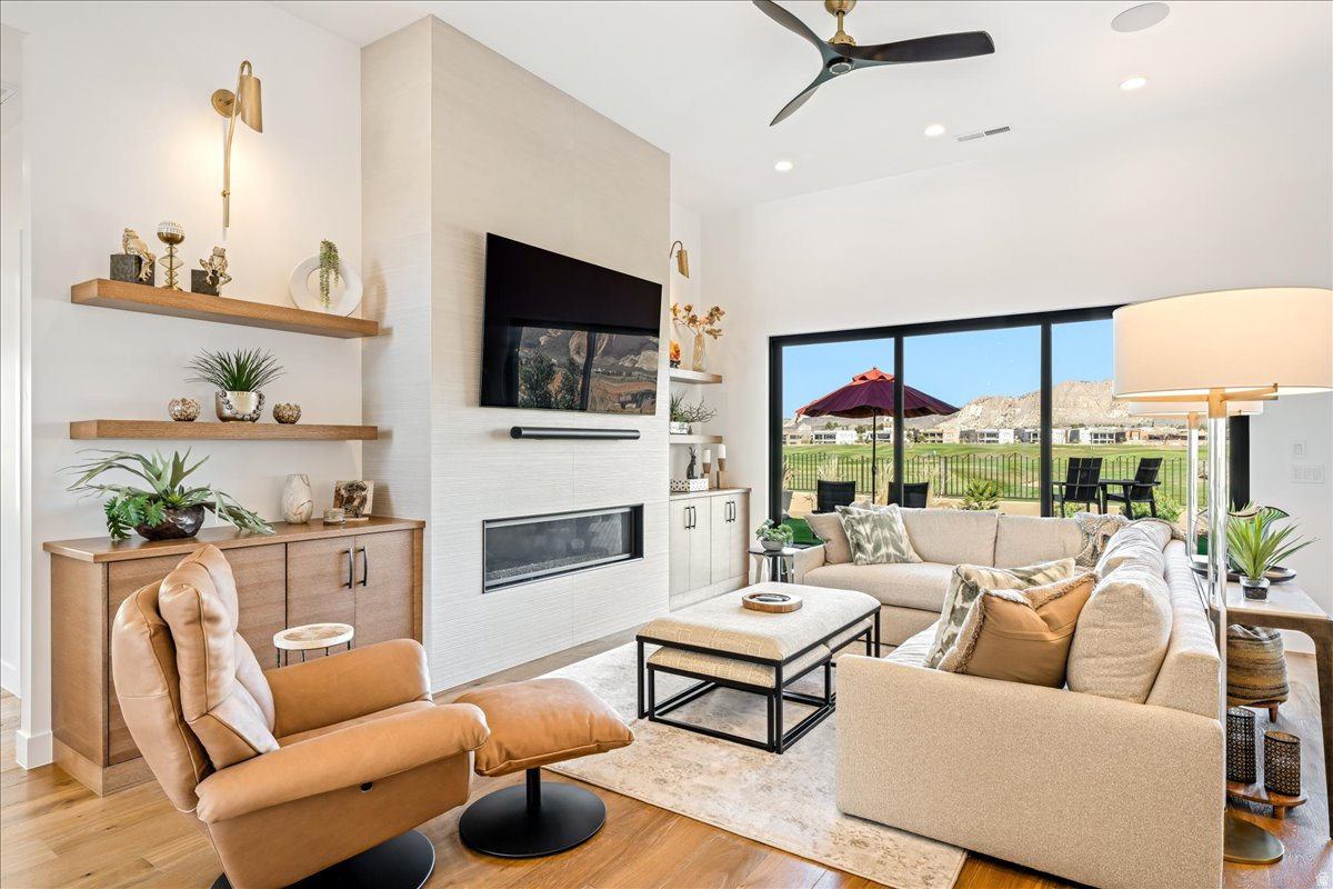 LEDGES OF ST GEORGE YELLOW KNOLLS 1 - Residential